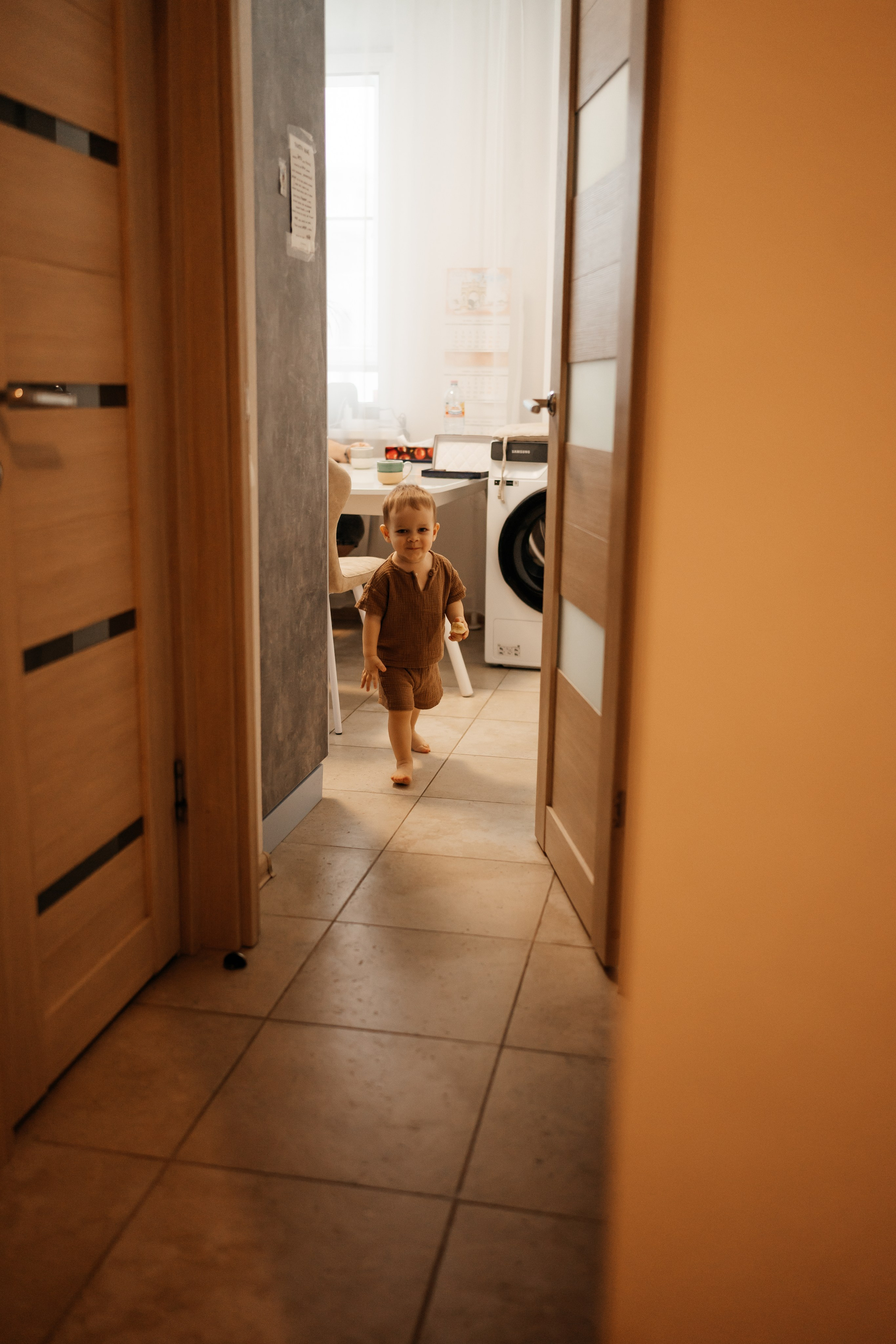 Украшаем ёлочку. Малыш Костя. Семейный фотограф в Москве Ирина Жур