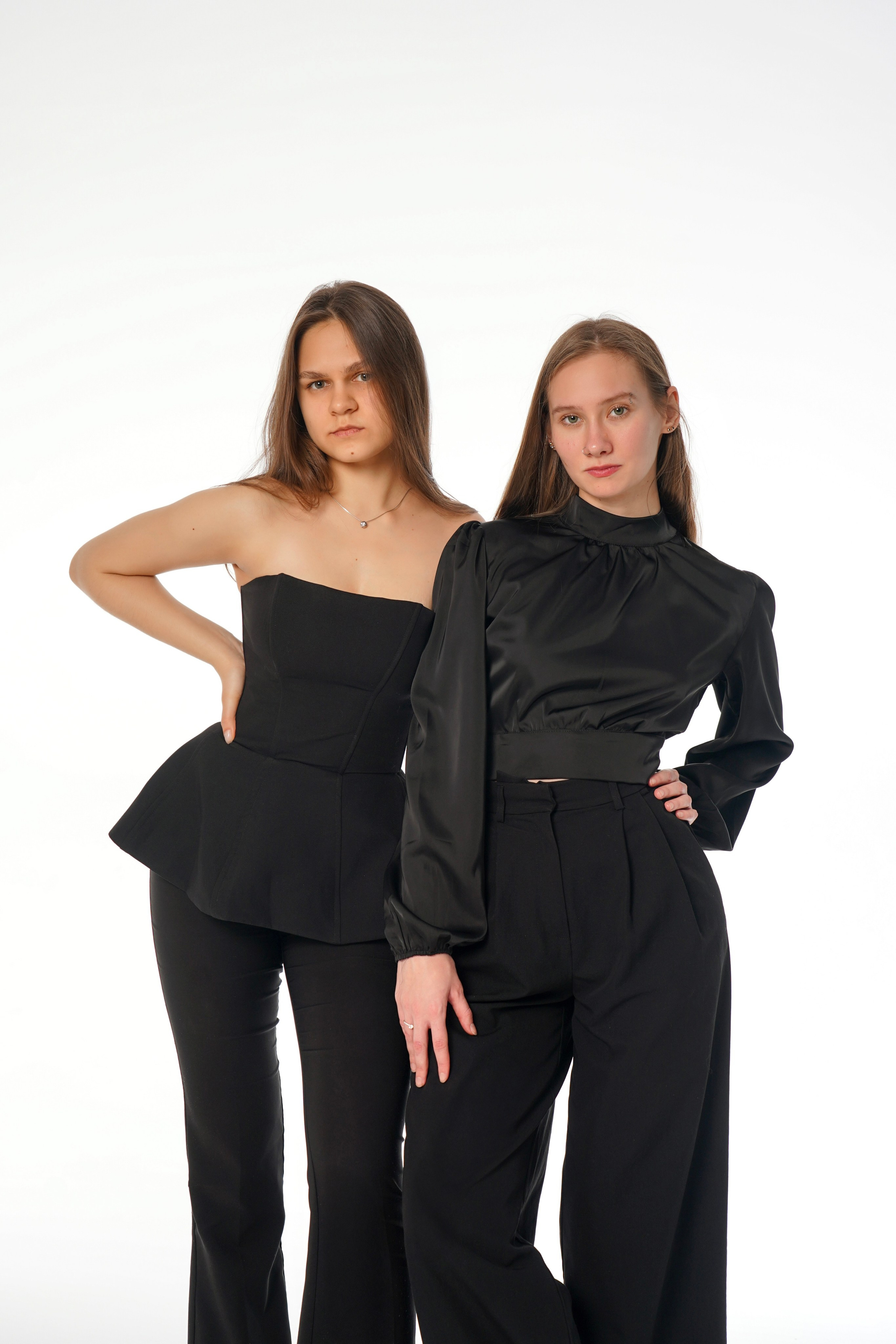 Лиза и Полина, фото на циклораме. Анна, фотограф Москва, Зеленоград