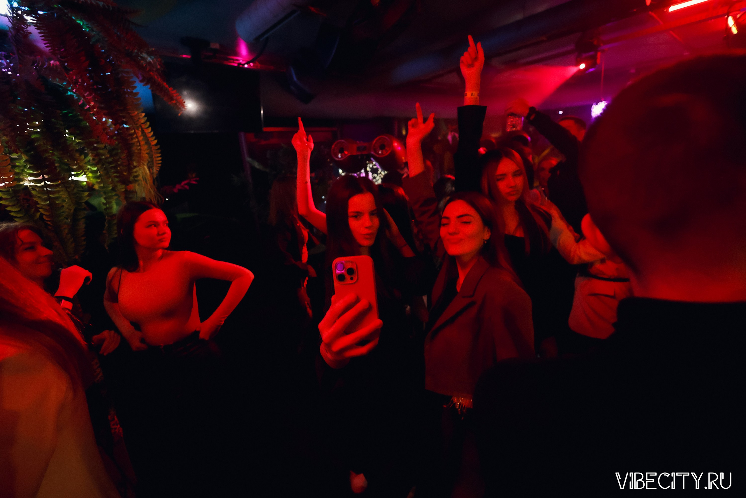 DOUBLE U. VIBECITY.RU Вайб Сити Ру Фоторепортажи Фотоотчеты Калининград