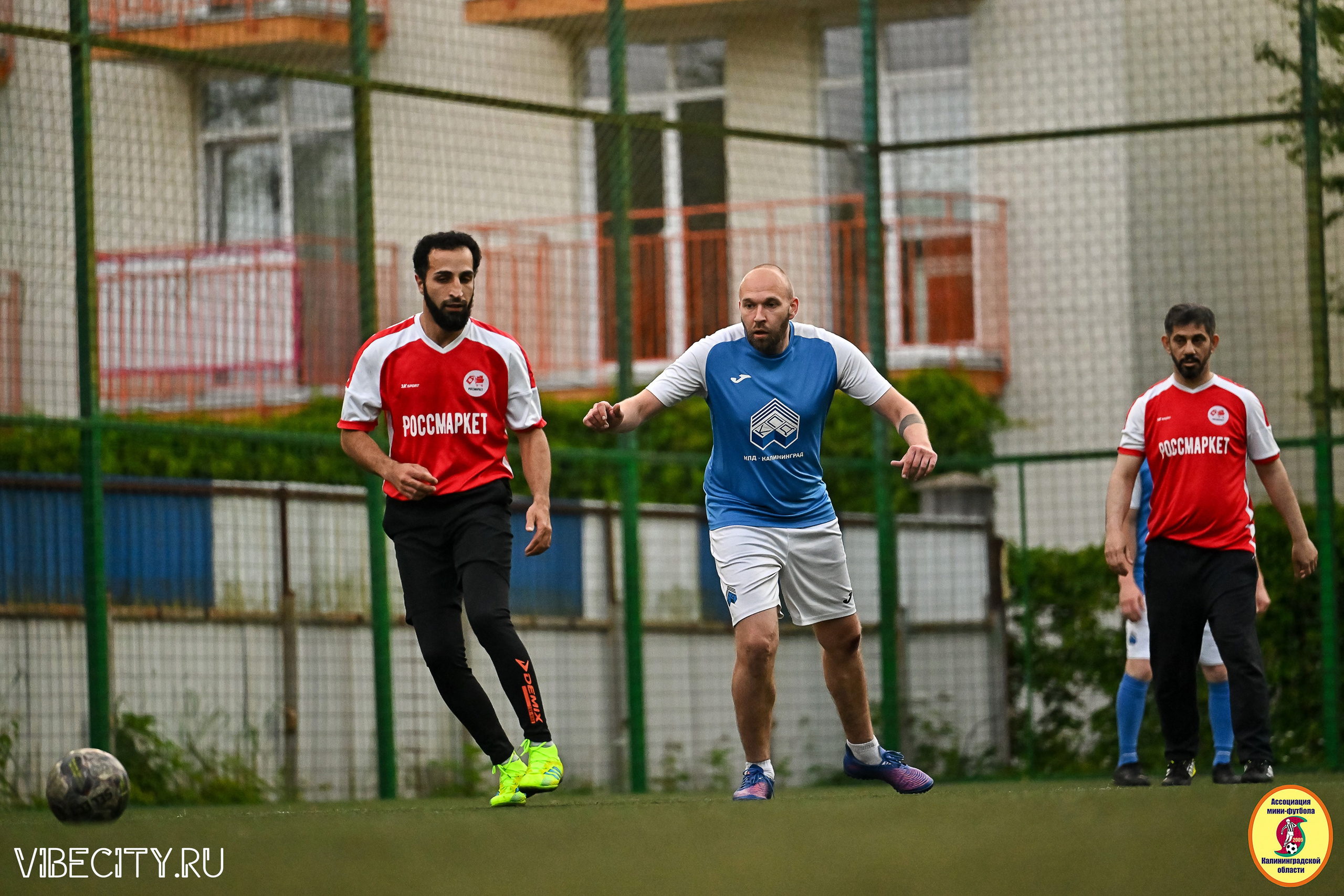 ИГРЫ МИНИ-ФУТБОЛЬНОЙ И КОРПОРАТИВНОЙ ЛИГИ. VIBECITY.RU Вайб Сити Ру Фоторепортажи Фотоотчеты Калининград