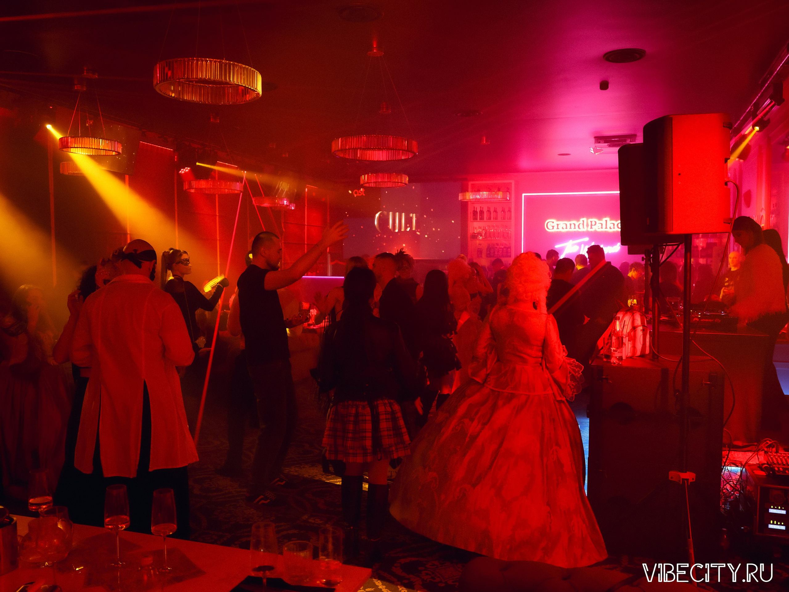 CULT MASQUERADE X GRAND PALACE. VIBECITY.RU Вайб Сити Ру Фоторепортажи Фотоотчеты Калининград