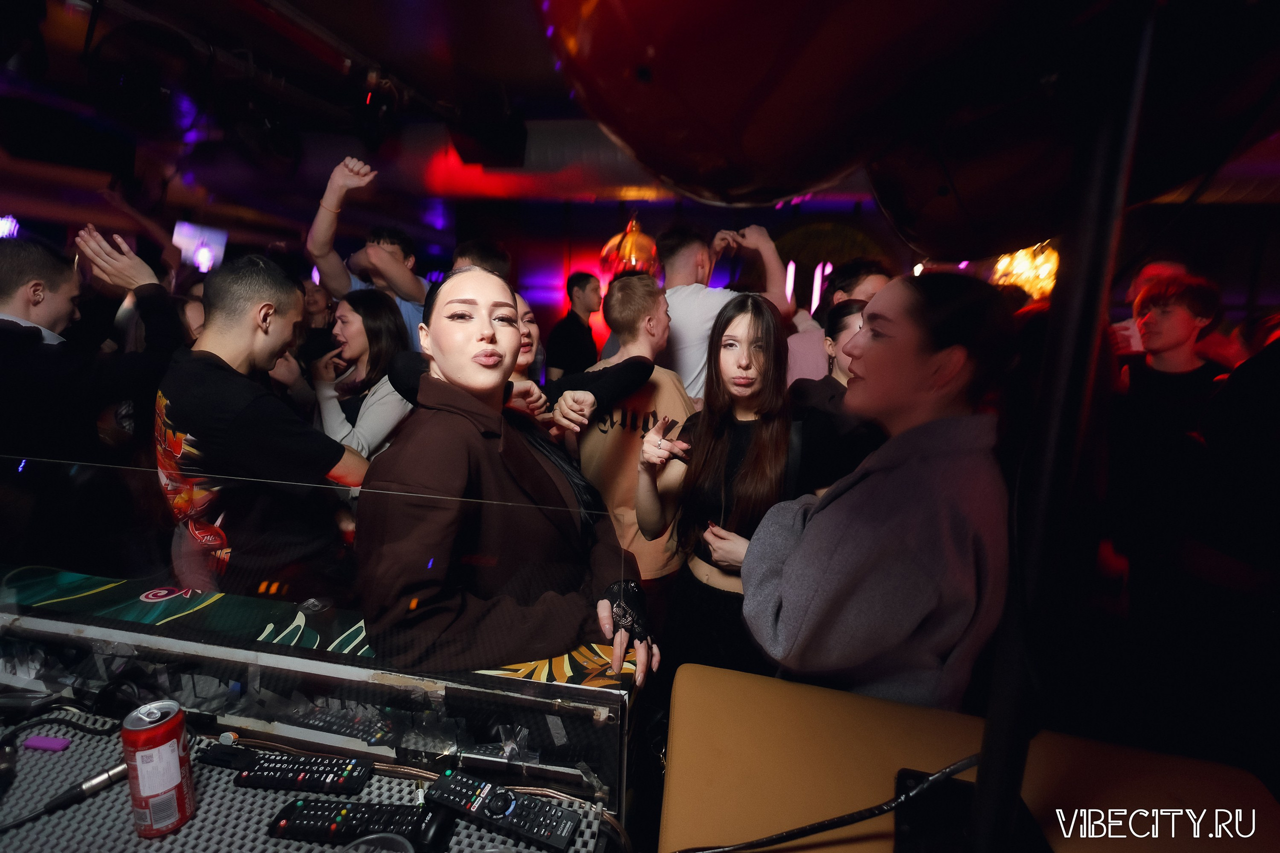 DOUBLE U. VIBECITY.RU Вайб Сити Ру Фоторепортажи Фотоотчеты Калининград