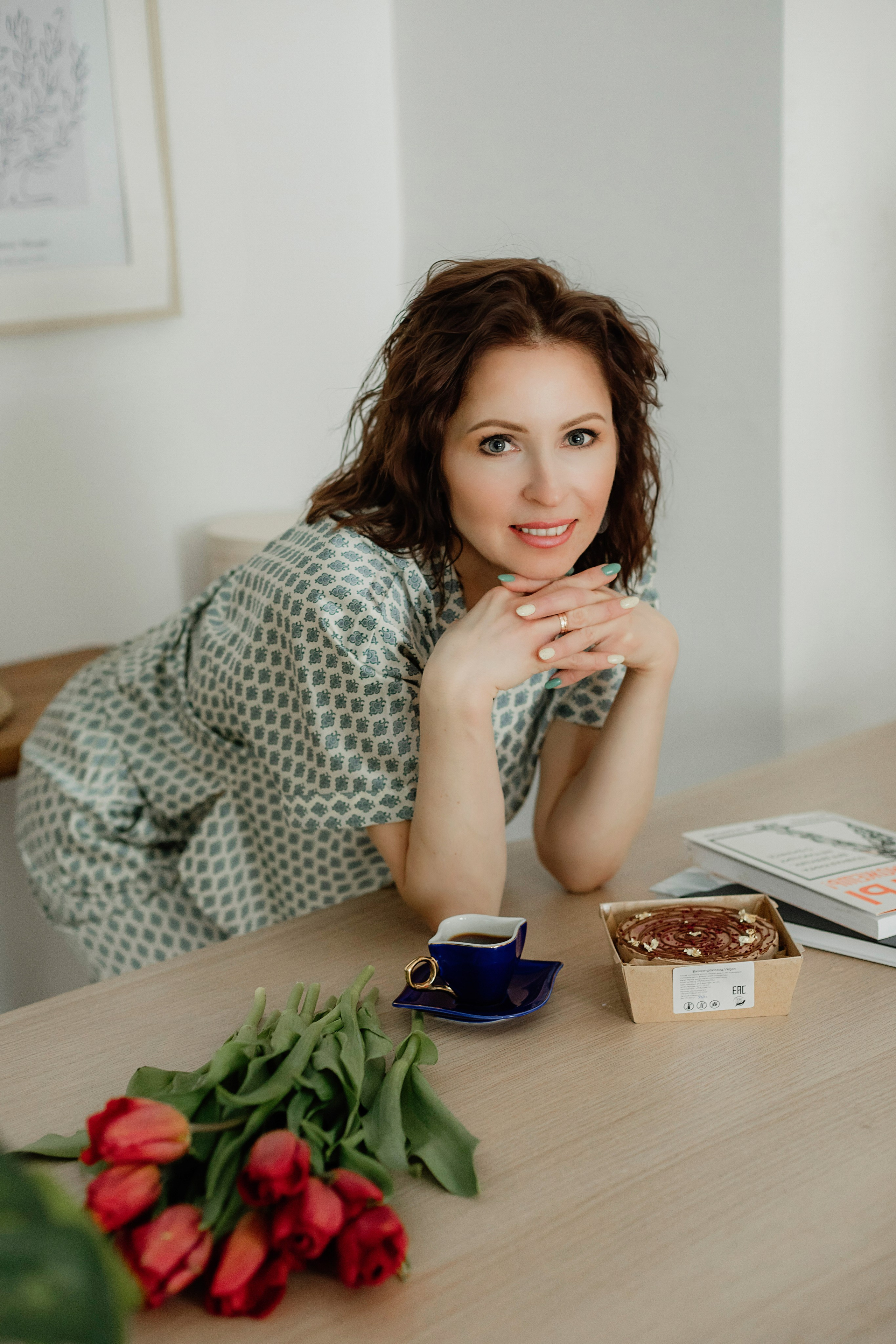 Контент съемка для владелицы кофейни. Деловая и Бизнес съемка в  Москве Инесса Грушко