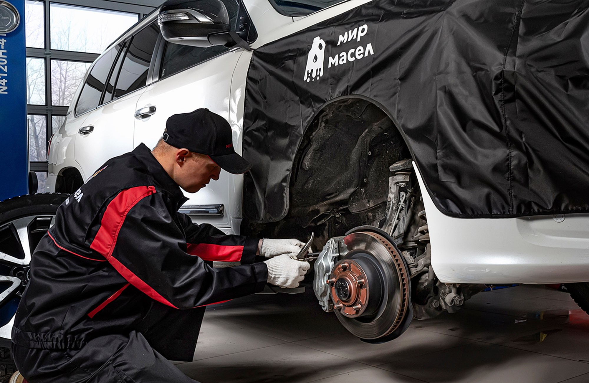 Фотограф и графический дизайнер Владимир Пуставетов