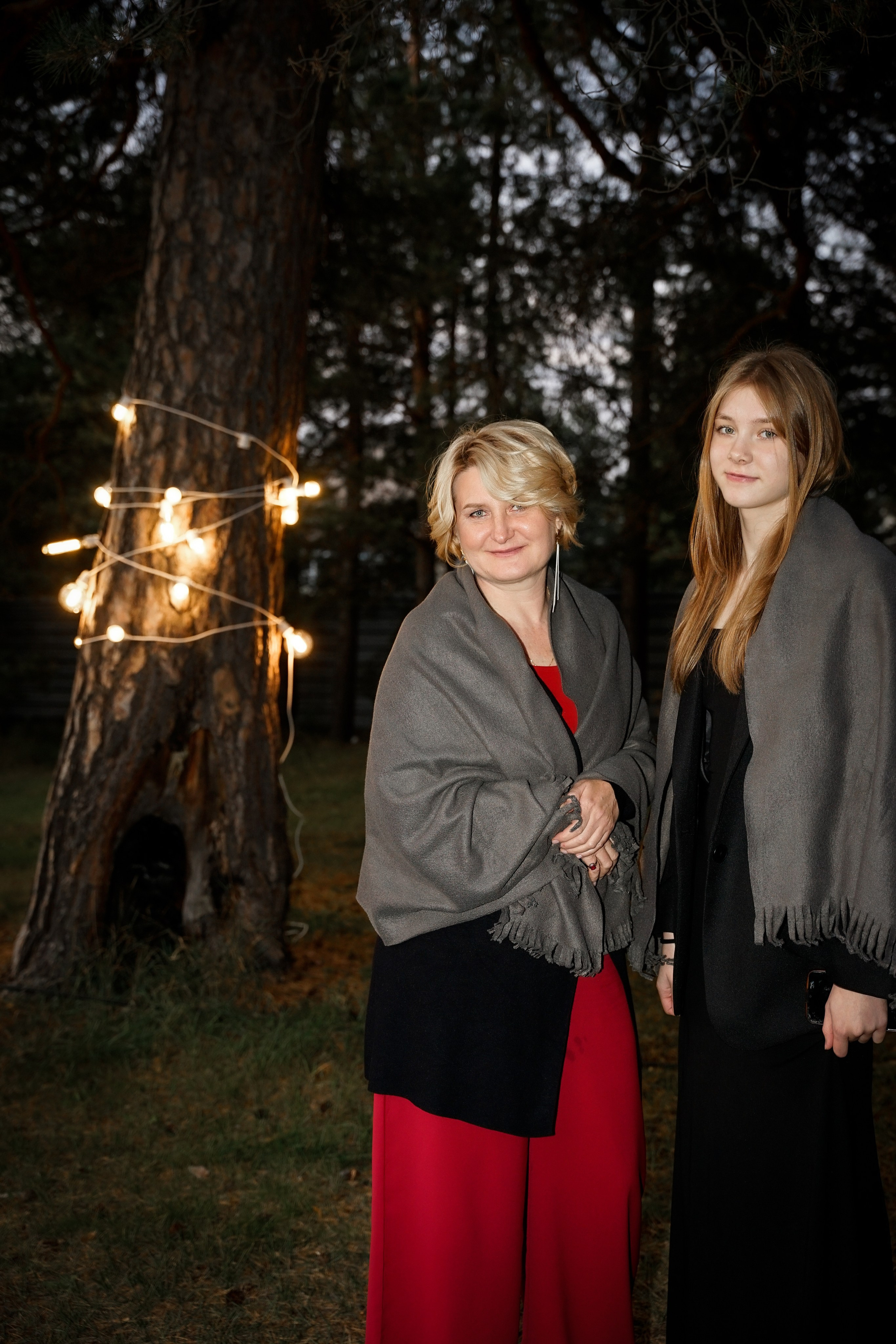 Свадебная прогулка в парке Екатеринбурга