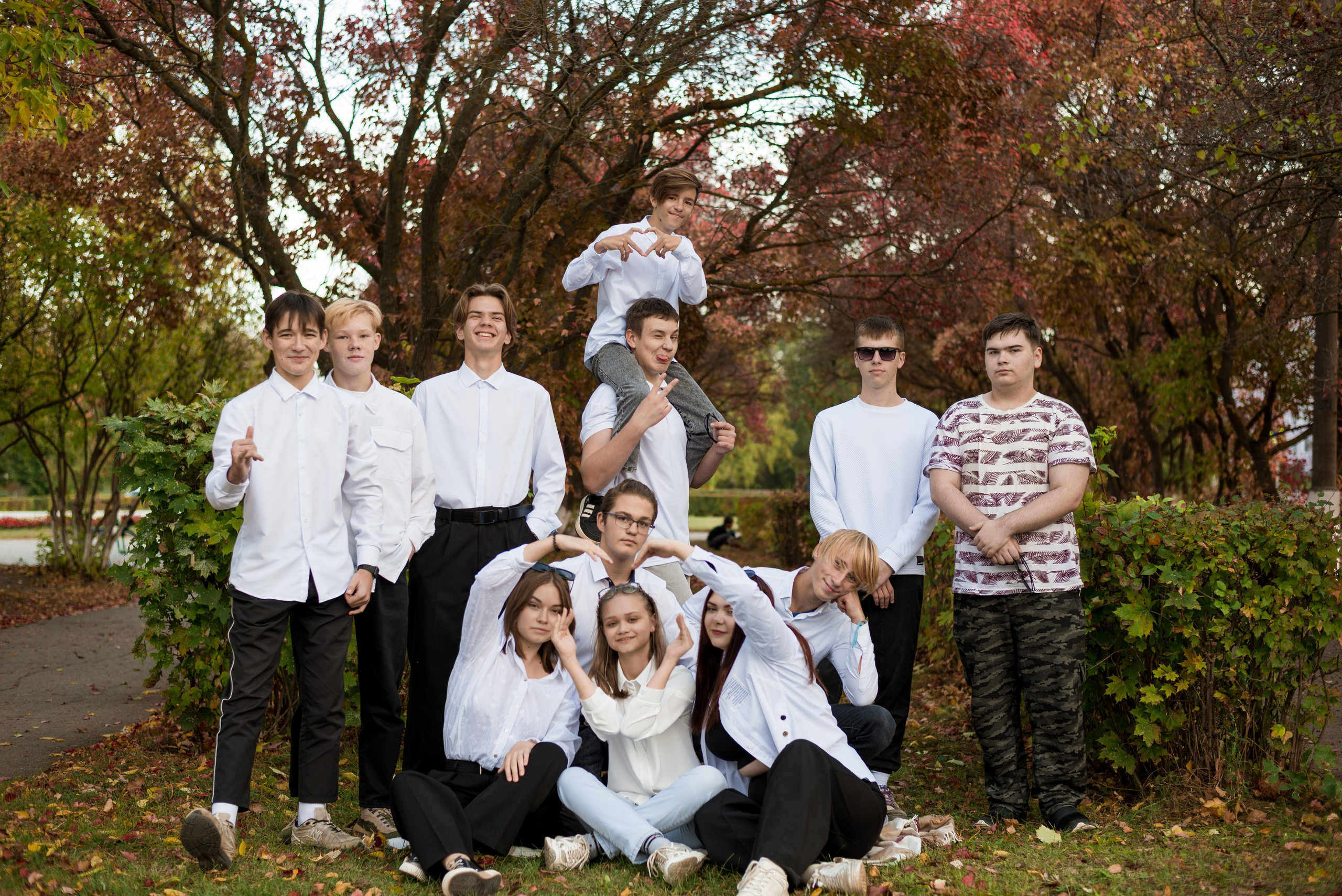 Выпускные альбомы 9-11 класс. Фотограф в Новомичуринске Наталья Малиновская