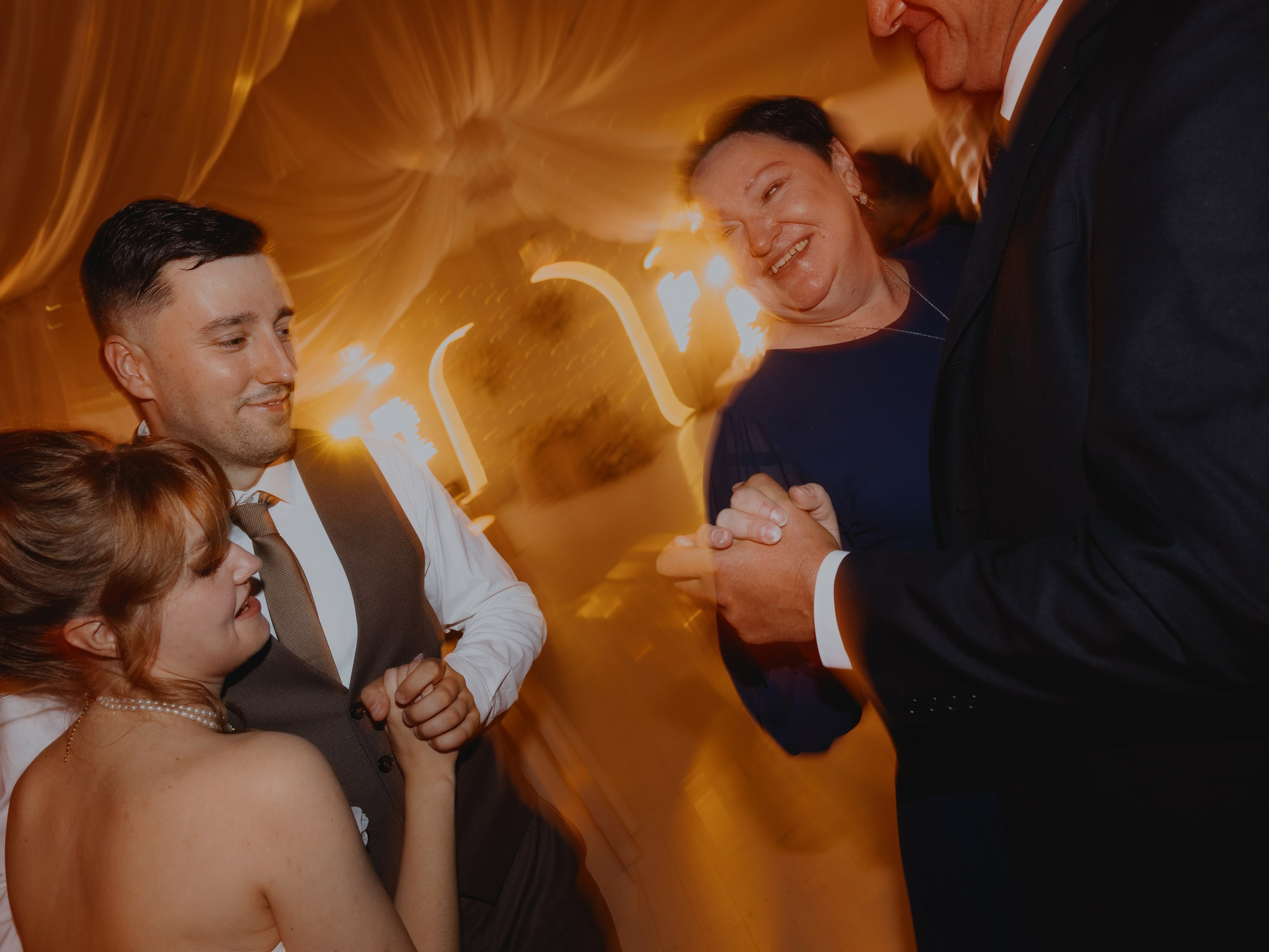 Сергей и Даша (полный день). Свадебные фотографы в Гомеле и Минске Сергей и Анастасия Фещенок