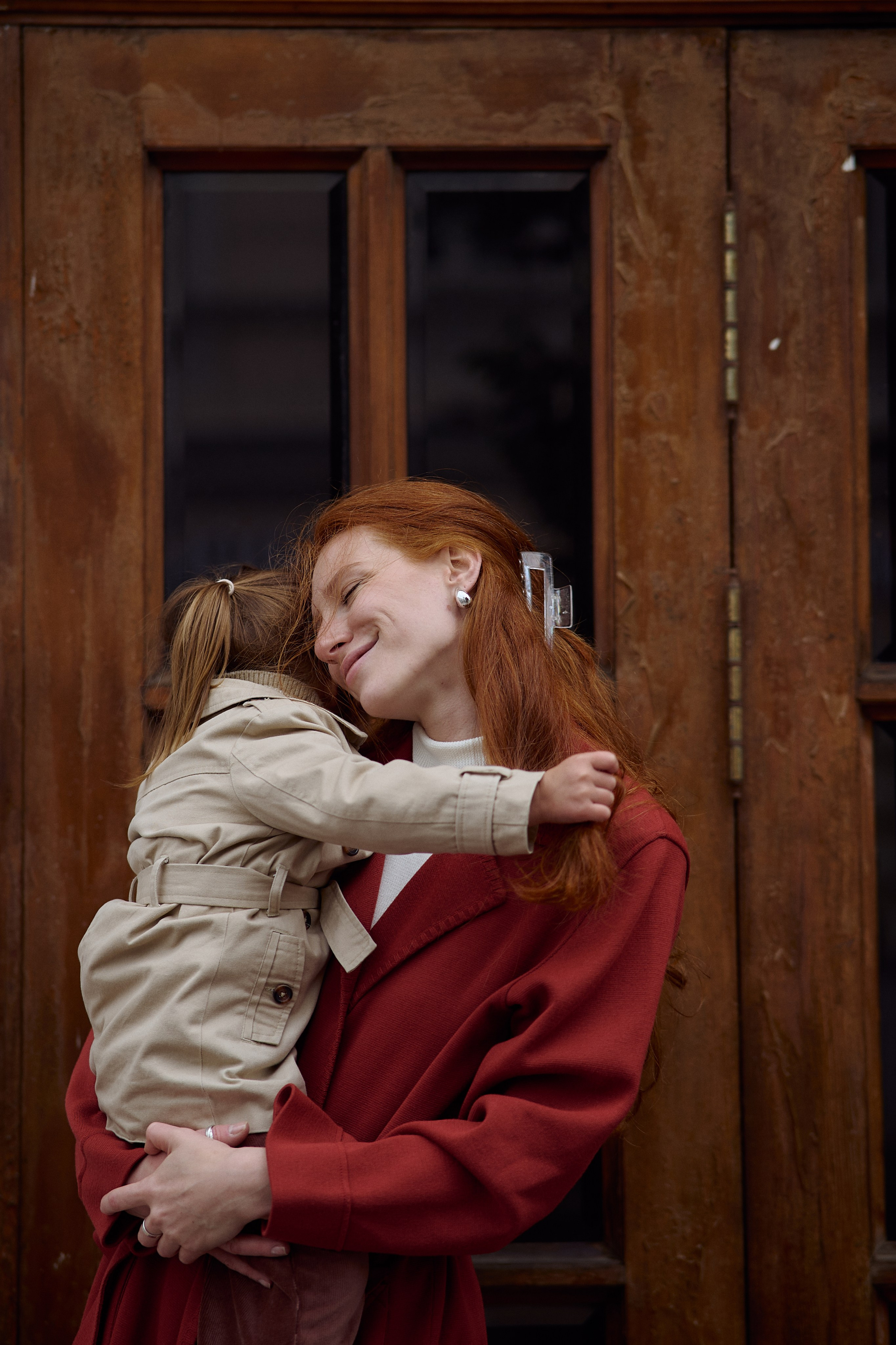 Рита и Кира. Прогулка по центру. Семейный и свадебный lifestyle-фотограф в Москве Мария Петрова