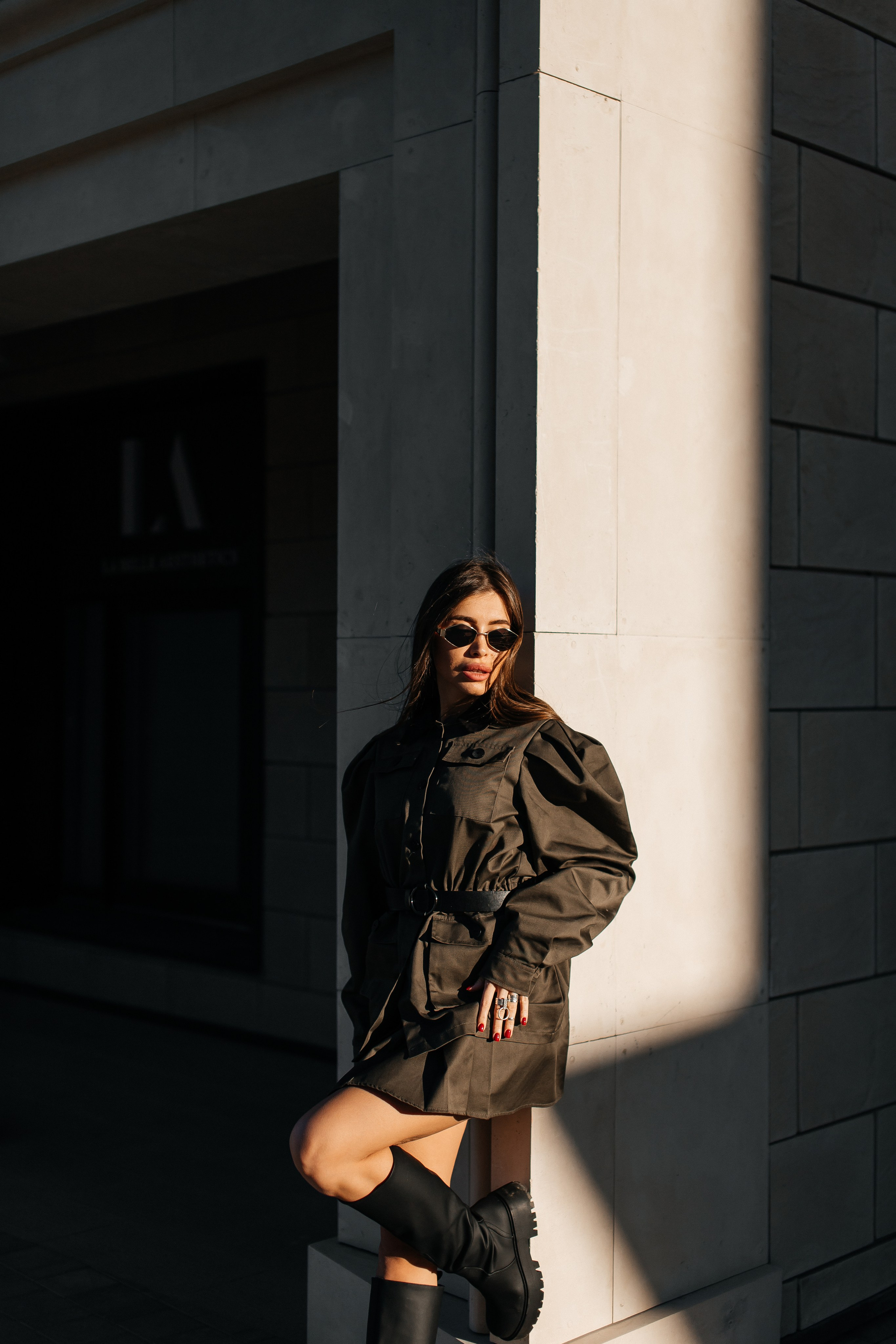 По осенним тротуарам