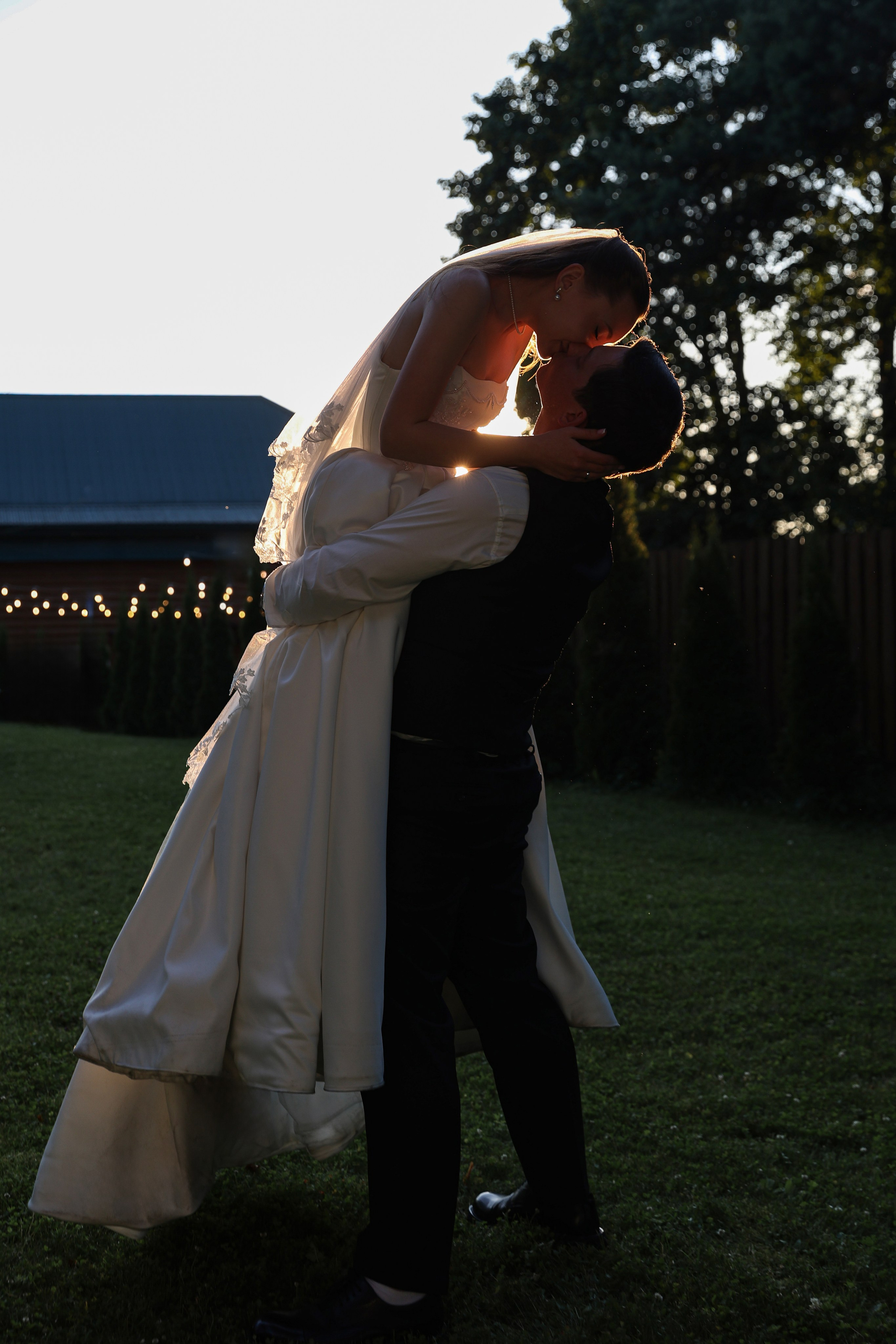 Павел и Дарья. Свадебные фотограф и видеограф в Минске Голдосовы Марина и Вадим