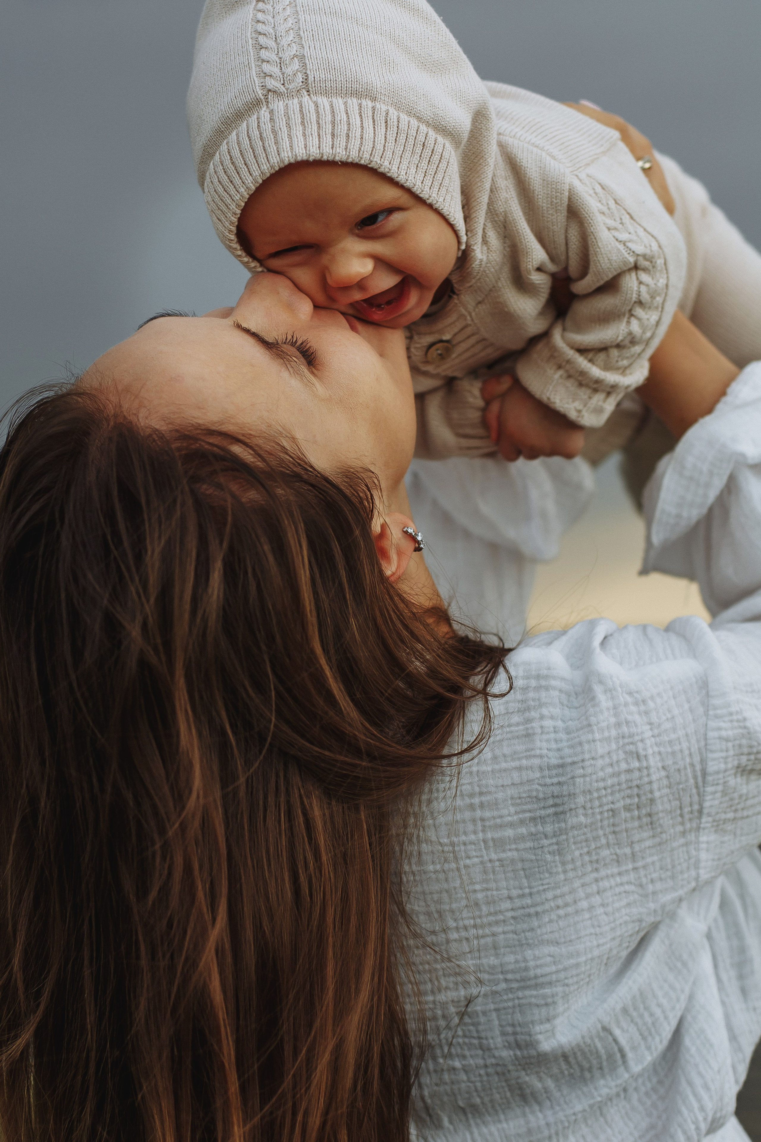 Теплая семейная фотосессия во время грозы. Семейный и свадебный фотограф в Саратове Катерина Оленская