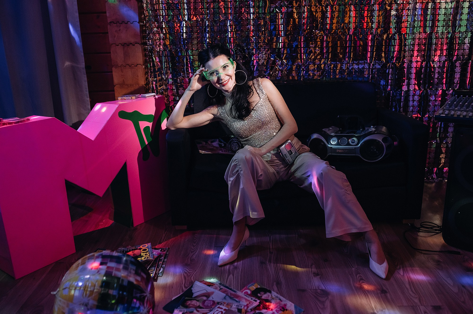 Юбилей Лилии в стиле 2000х. Свадебный фотограф в Дубне Алексей Фонарёв