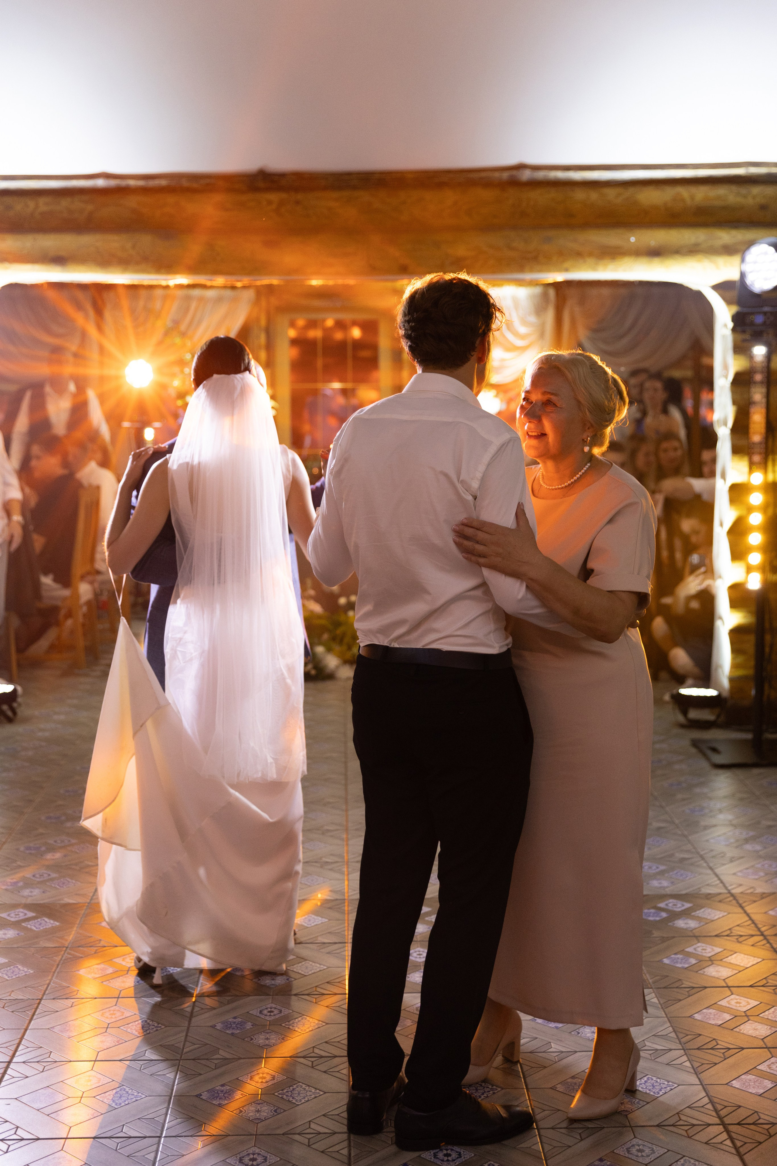 Антон и Наташа. Свадебный фотограф Анна Бабахина