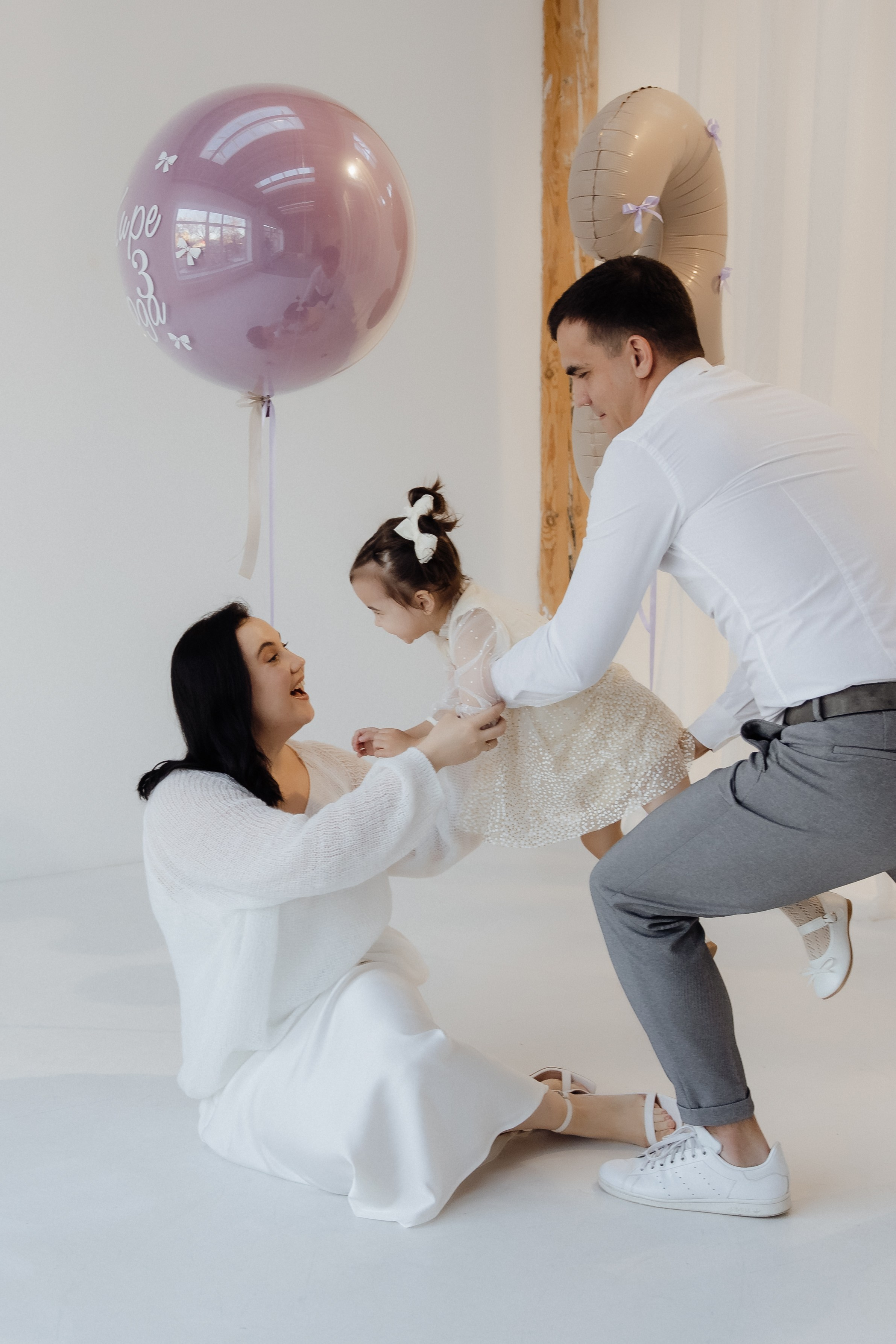 Николай, Зарина и Кира. Семейный и свадебный фотограф в Челябинске Мария Леонтьева