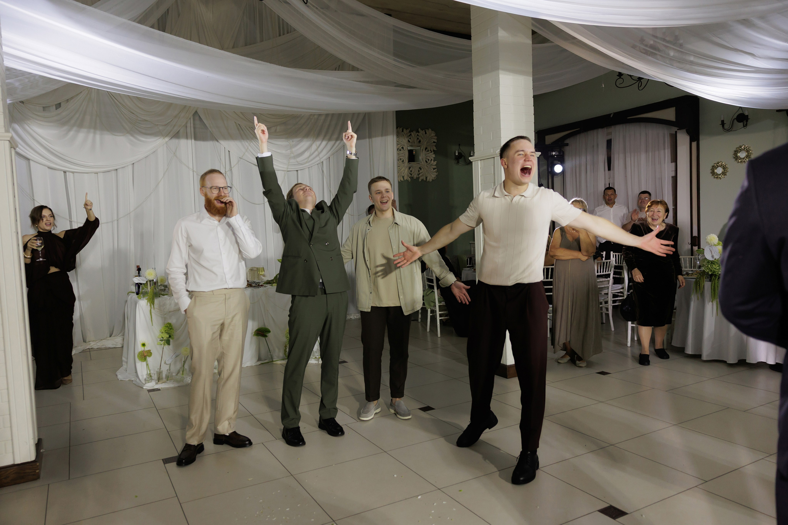 Ты рядом со мной, и это — самый чистый кайф! ♥. Свадебный фотограф Калининград