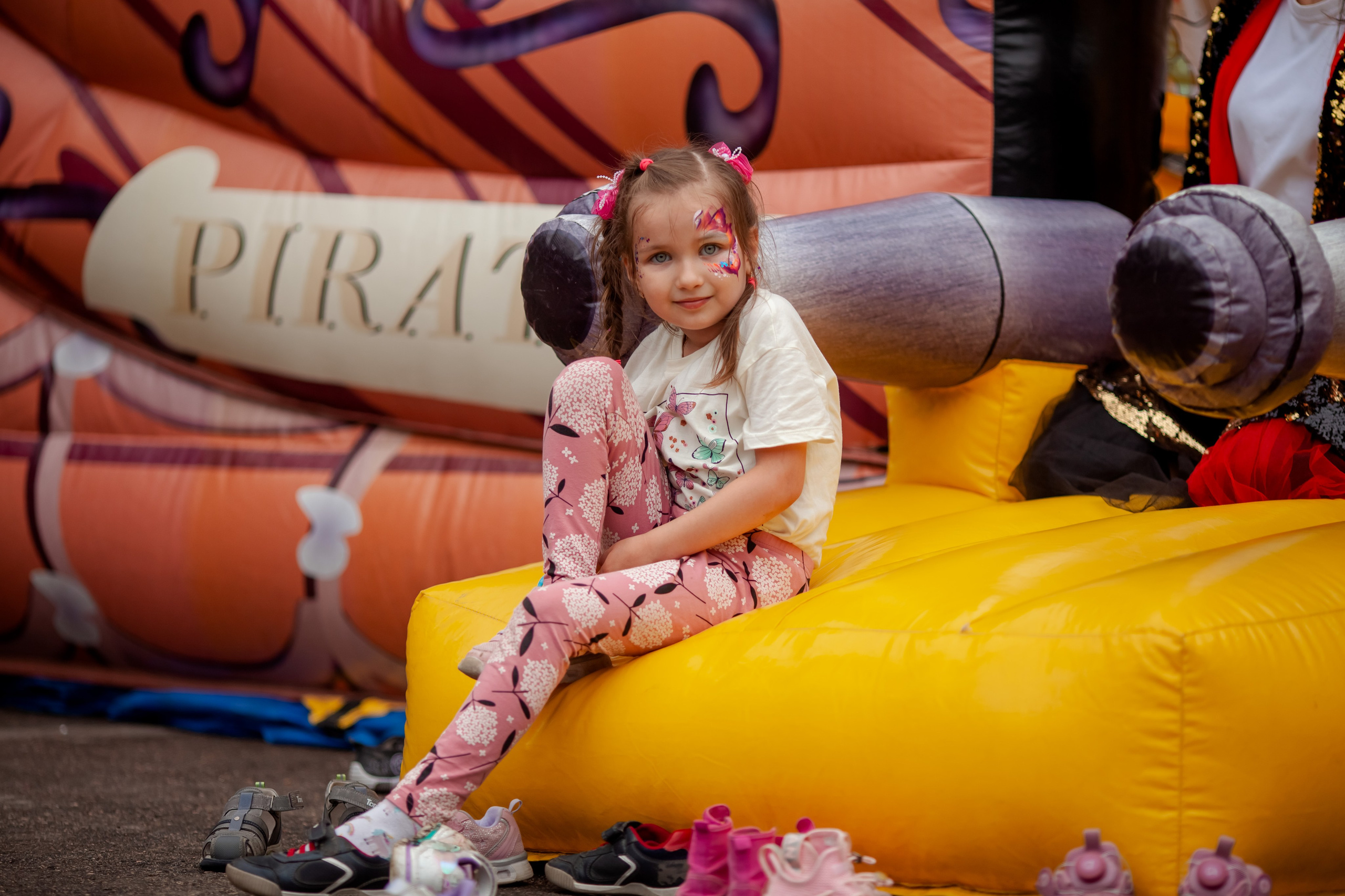 Ленгазспецстрой — День семьи. Двойняшки-фотографы Анна и Анастасия в Санкт-Петербурге