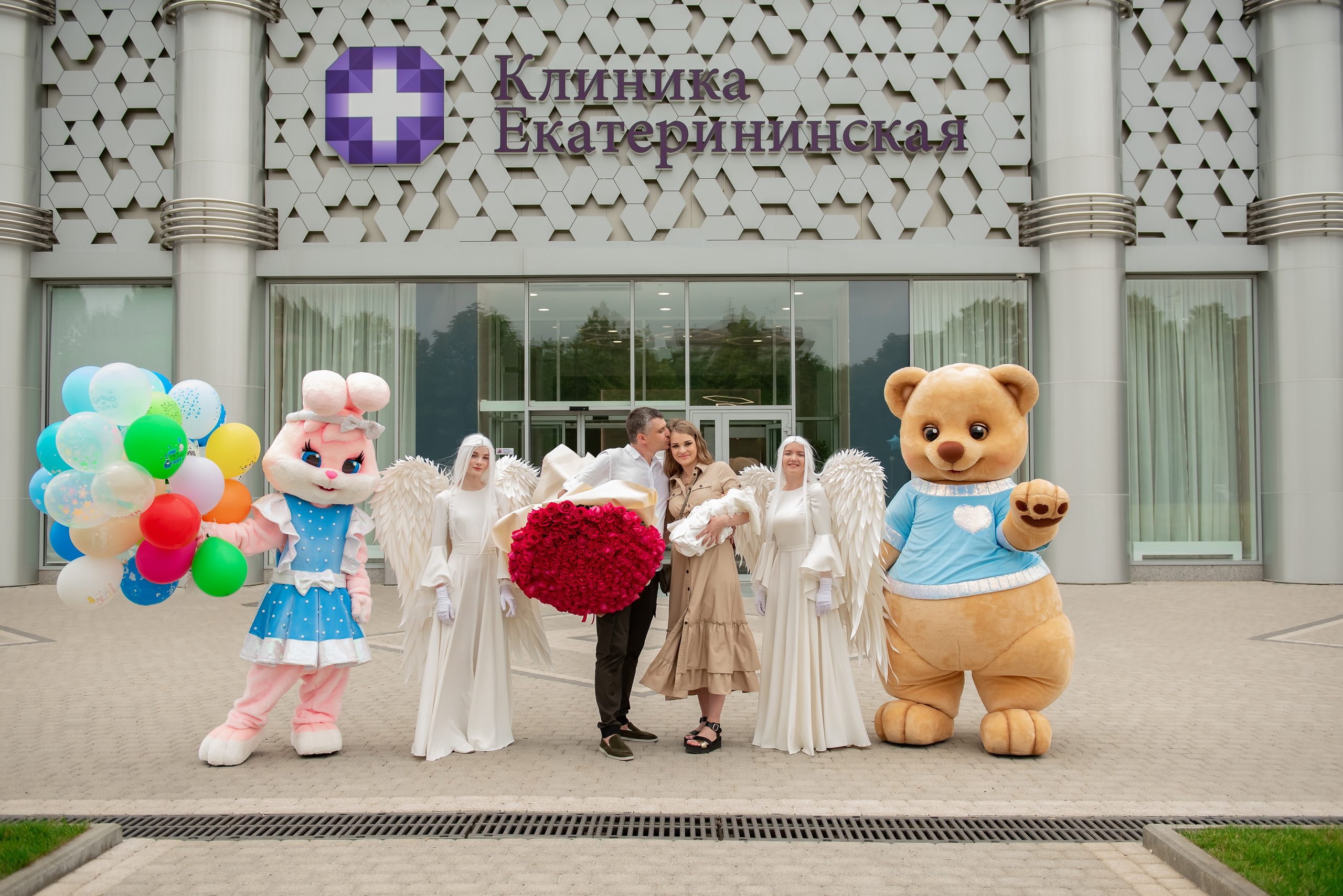 В первый путь: из роддома домой! Юлия + Роман = Филат. Семейный и детский фотограф в Краснодарском крае Натали Фищенко