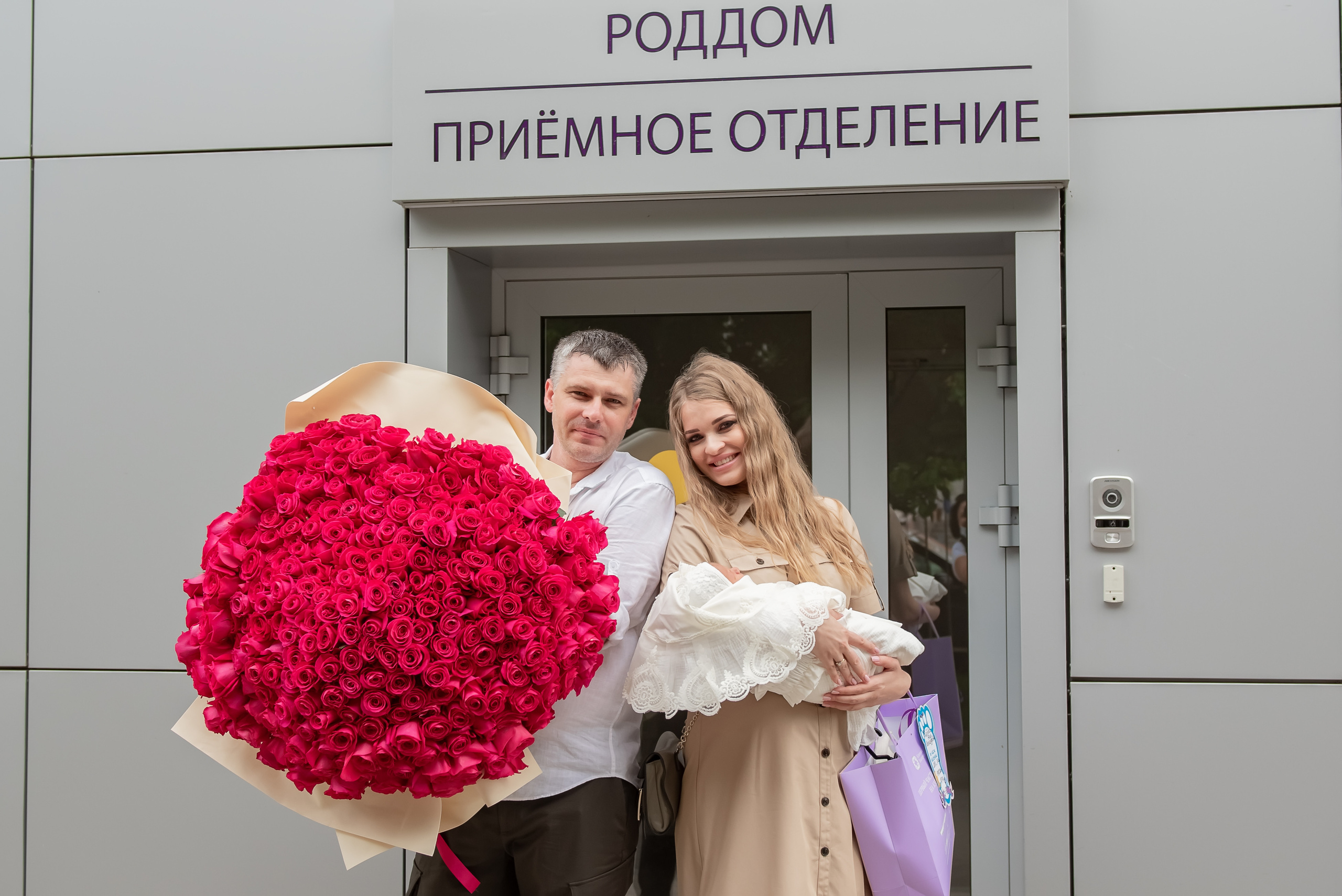 В первый путь: из роддома домой! Юлия + Роман = Филат. Семейный и детский фотограф в Краснодарском крае Натали Фищенко