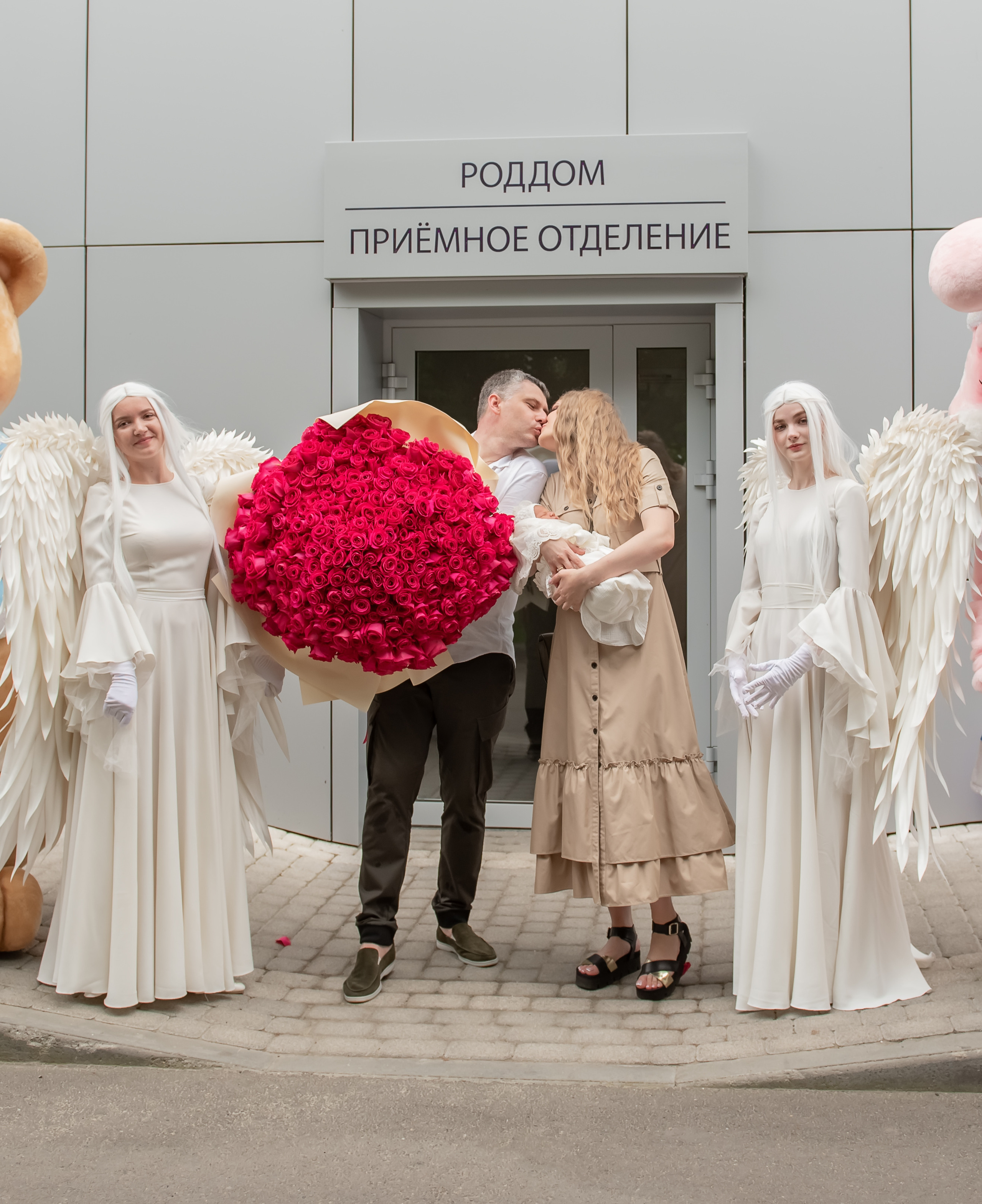 В первый путь: из роддома домой! Юлия + Роман = Филат. Семейный и детский фотограф в Краснодарском крае Натали Фищенко