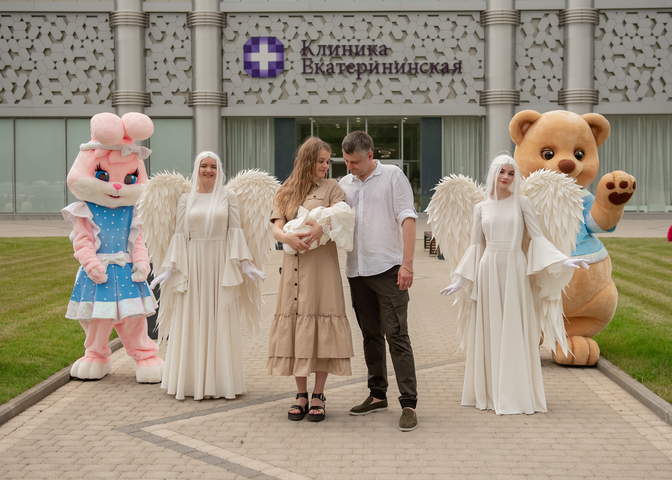 В первый путь: из роддома домой! Юлия + Роман = Филат. Семейный и детский фотограф в Краснодарском крае Натали Фищенко