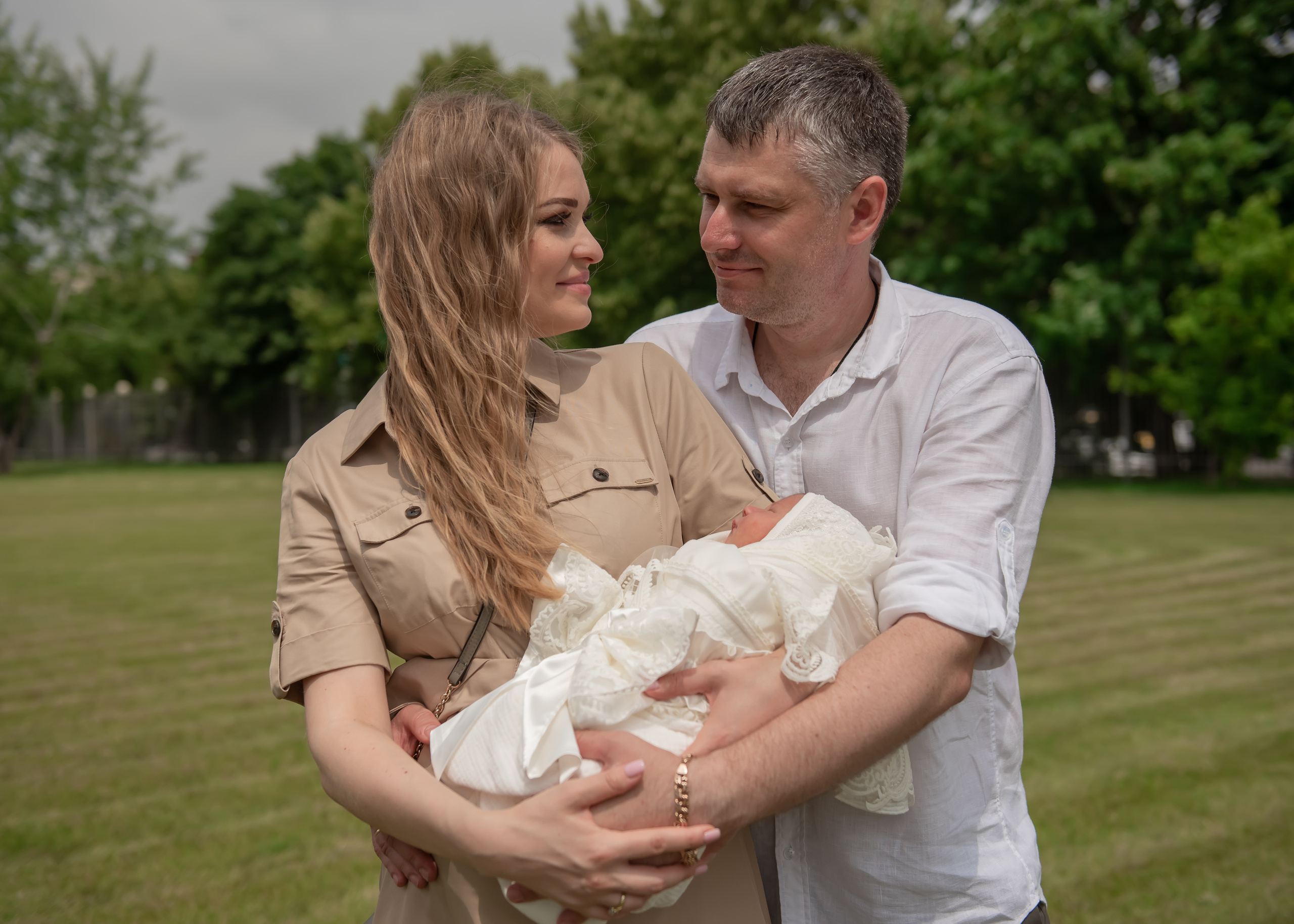 В первый путь: из роддома домой! Юлия + Роман = Филат. Семейный и детский фотограф в Краснодарском крае Натали Фищенко