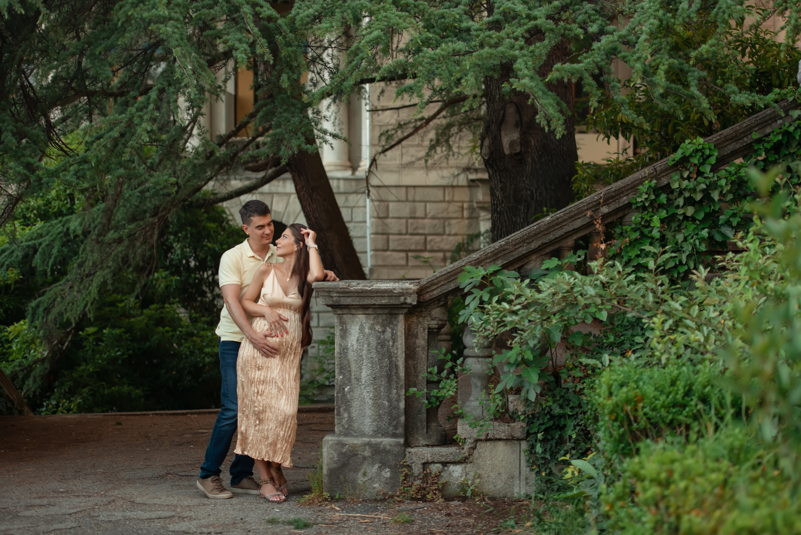 Фотосессия Марины и Симона в санатории Орджоникидзе. Сочи. Семейный и детский фотограф в Краснодарском крае Натали Фищенко