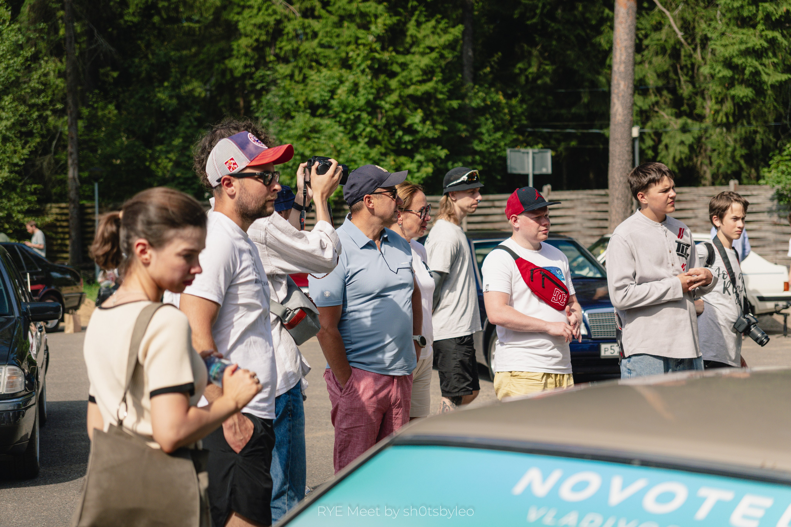 Масштабный летний фестиваль RYE Meet — встреча клуба любителей автомобилей старше 25-лет. Автомобильный фотограф Антон Цырулев