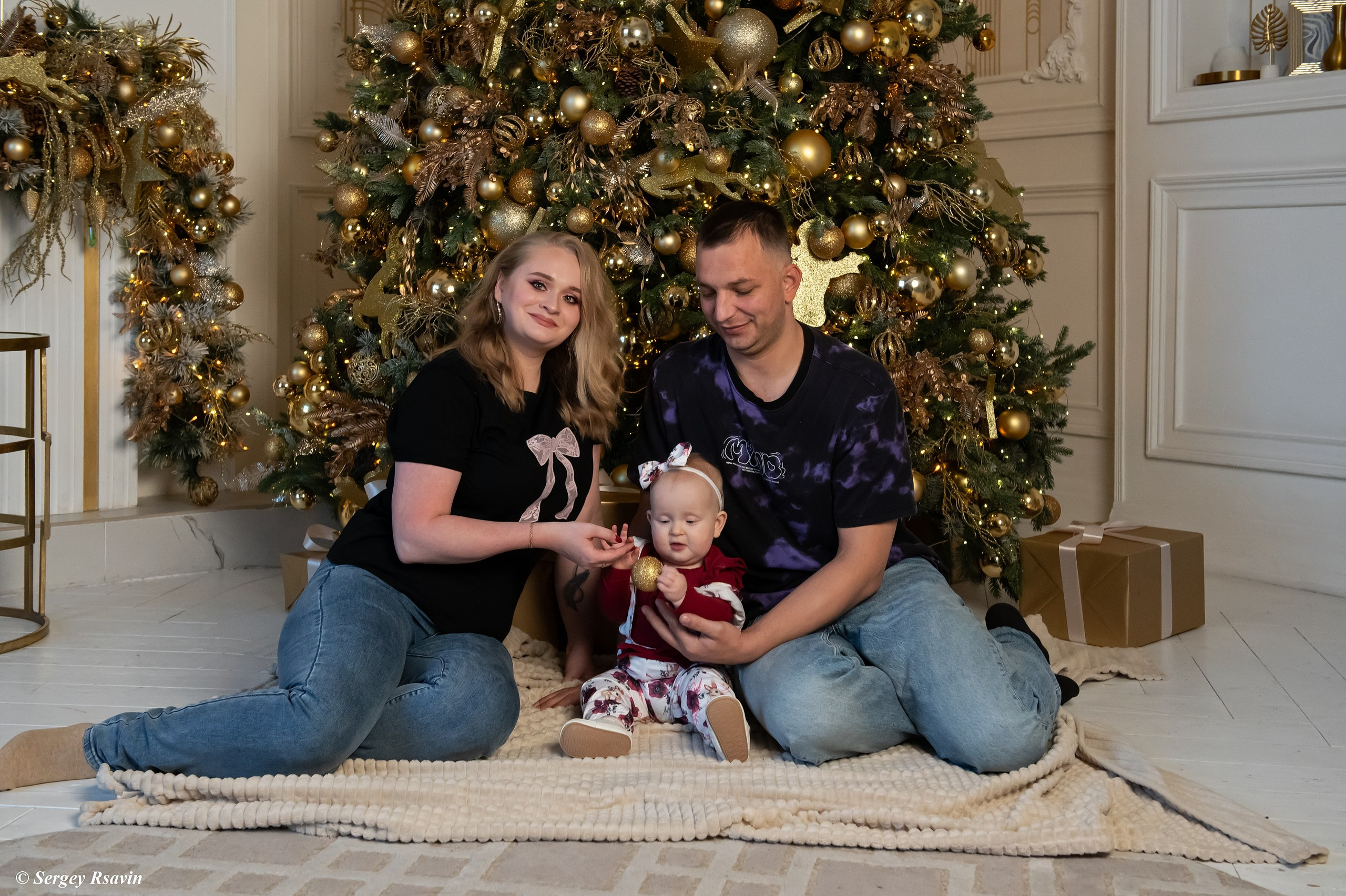 Новогодняя съемка в студии. Фотограф в Москве Сергей Рсавин