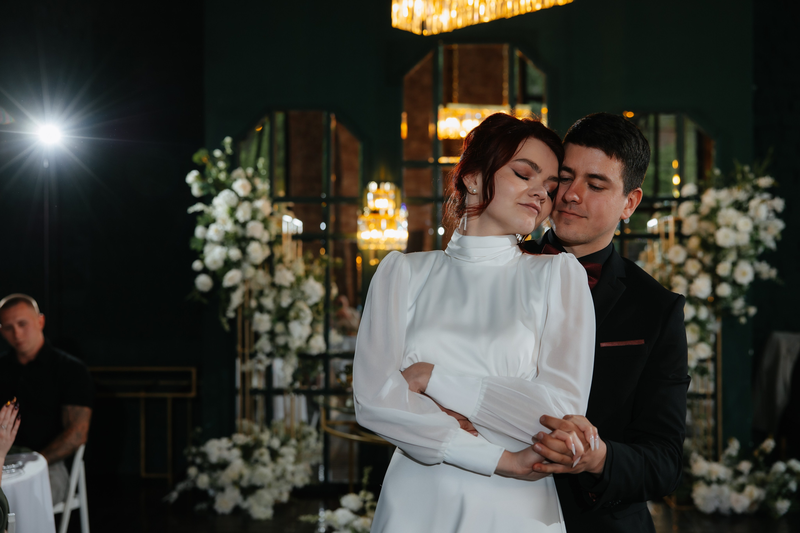 Анастасия и Владимир. Студия 12.24. Алена Бадамшина — свадебный фотограф Воронеж / Москва