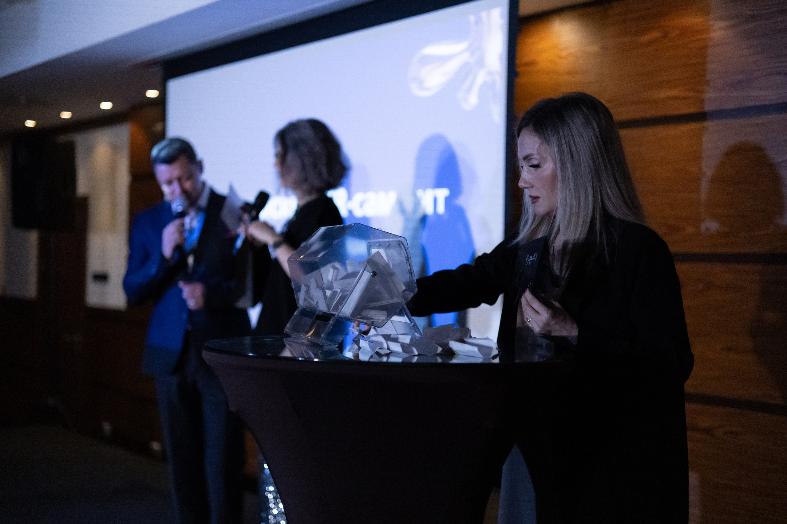 Всероссийский PR-SAMMIT. Фотограф Красноярск съемки лавстори, фотосессия в студии, портретная съемка, творческие фотосессии