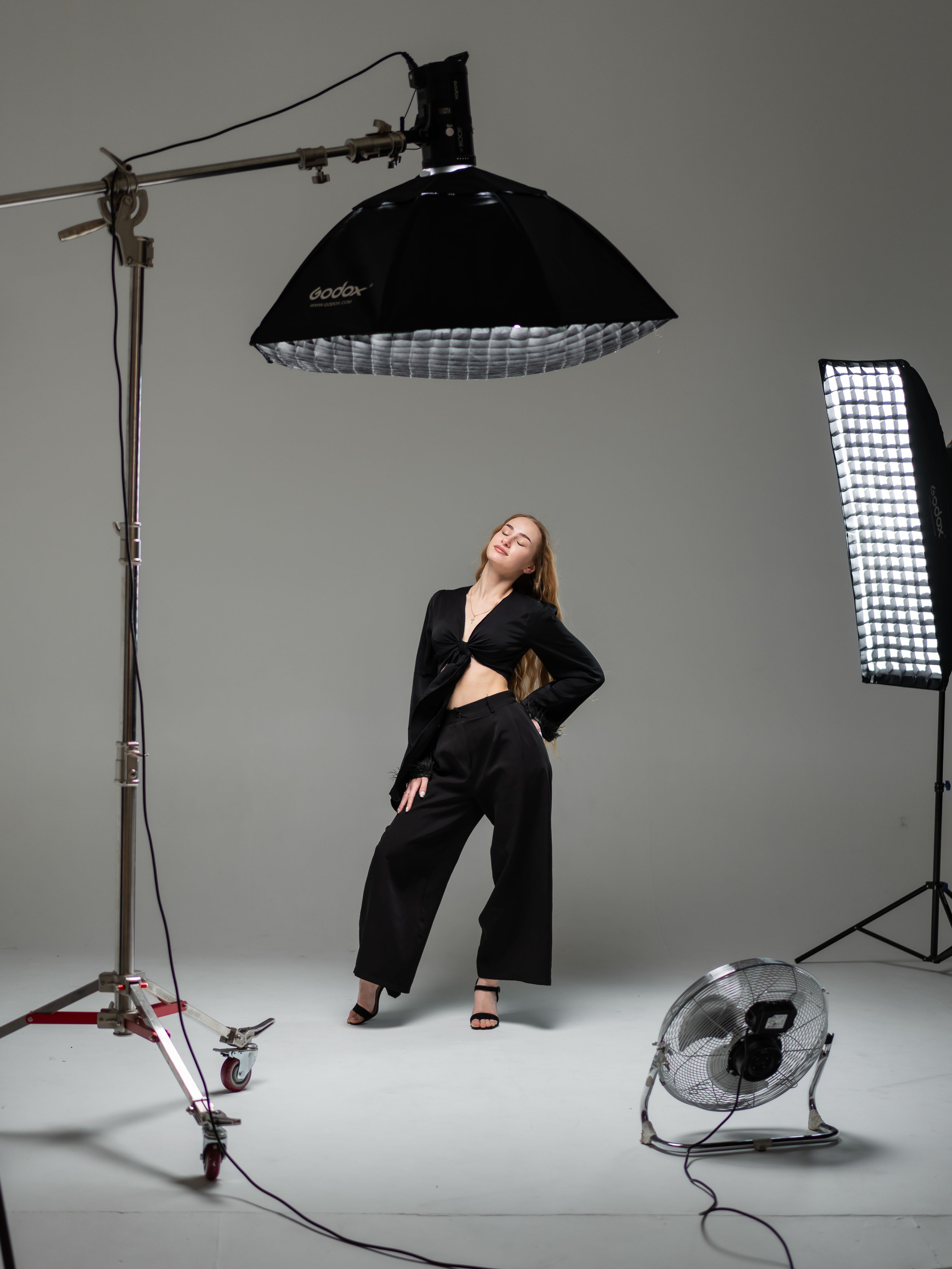 Ксения — фотосессия — студия. Фотограф Москва