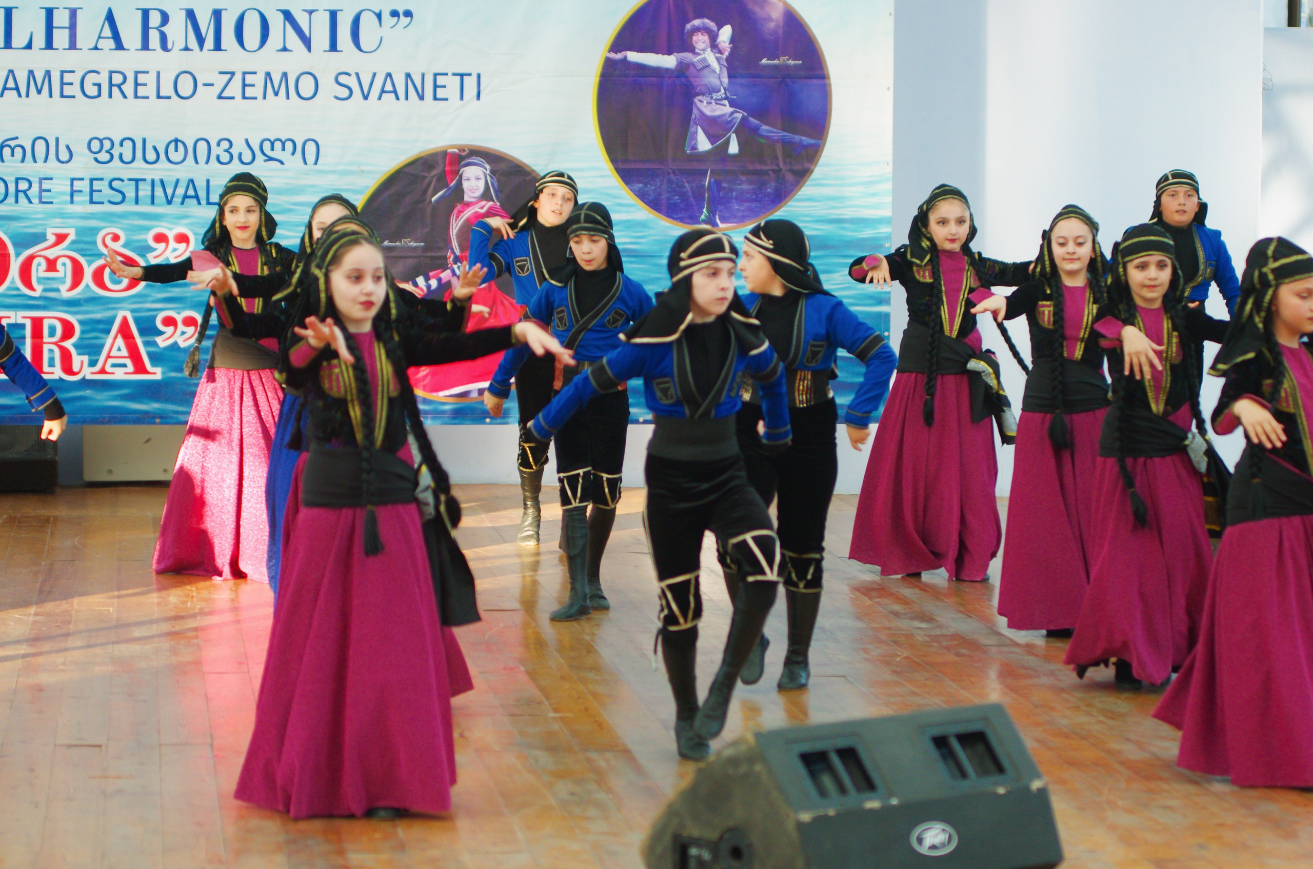 Кабулети Танцы. Портретный фотограф Денис Милютин