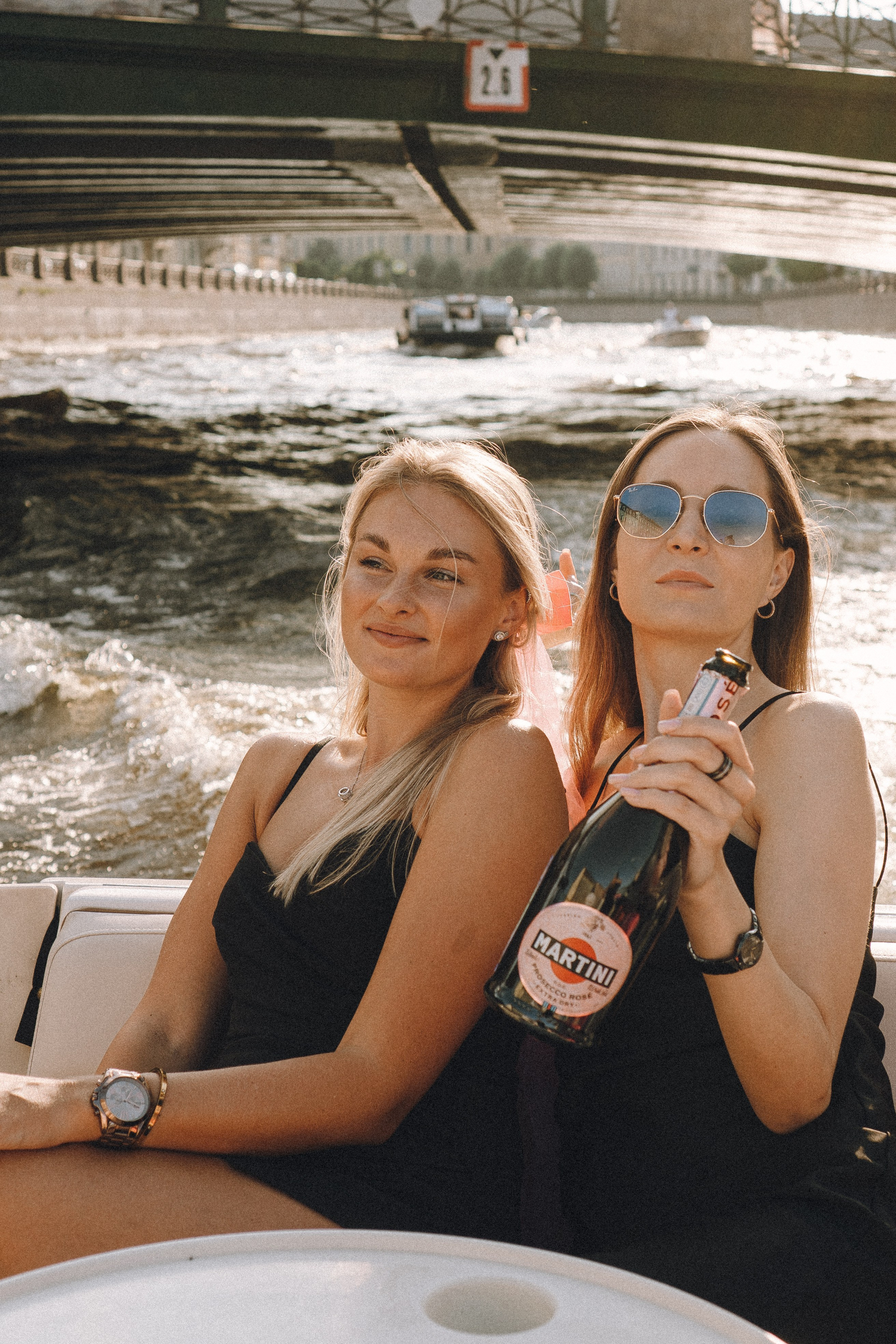 ДЕВИЧНИК НА КАТЕРЕ. Профессиональный фотограф, Санкт-Петербург — Виктория Богомолова