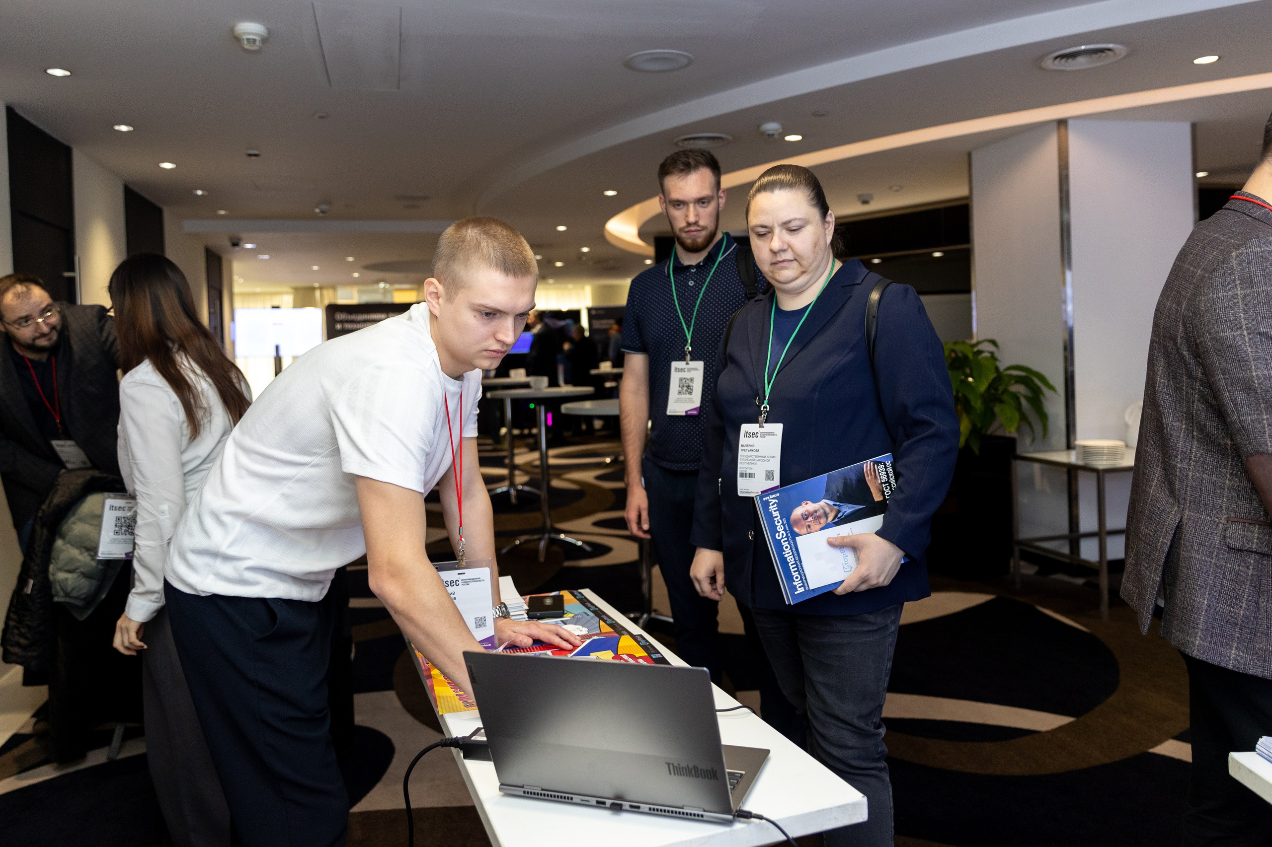 ITSEC 2025. Свадебный и семейный фотограф