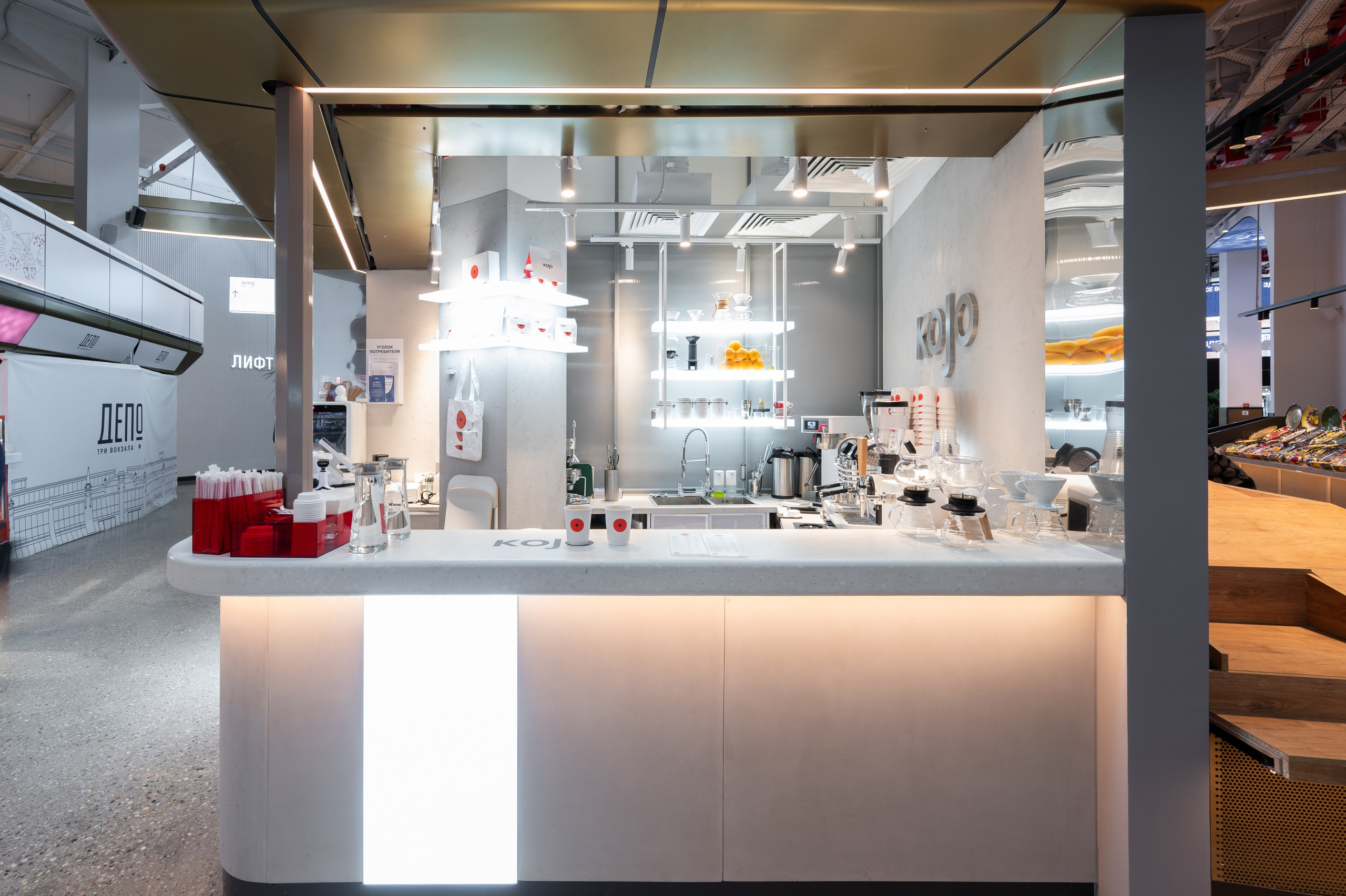 Кофе-корнер на Новорязанской улице. Интерьерный фотограф в Москве и Московской области Арсений Войко