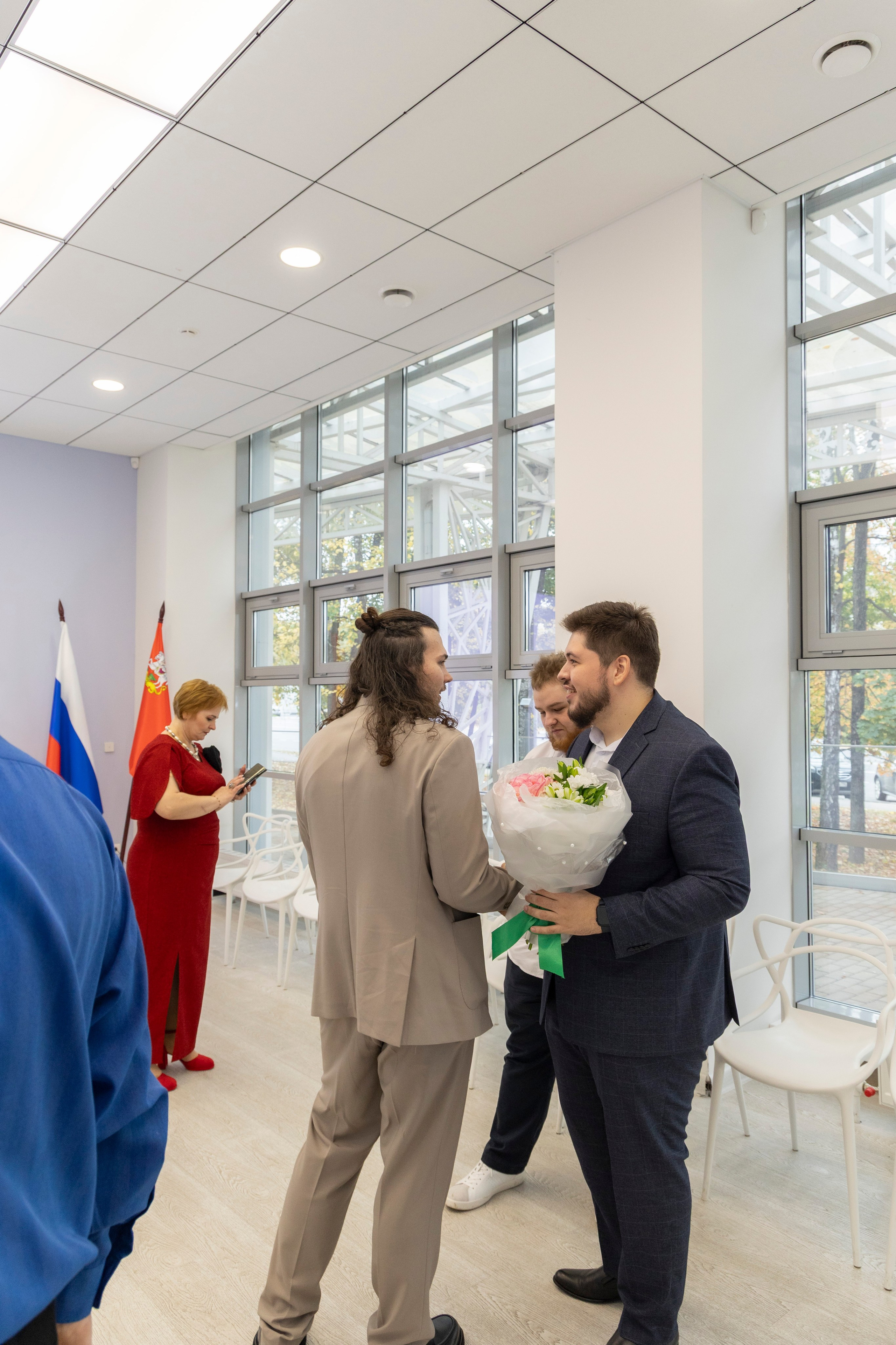 Свадебная фотосессия свадебный фотограф Татьяна Марсуверских свадебная фотопрогулка Москва Жуковский. Фотограф для маркетплейсов, фотоуслуги в Жуковском Татьяна Марсуверских