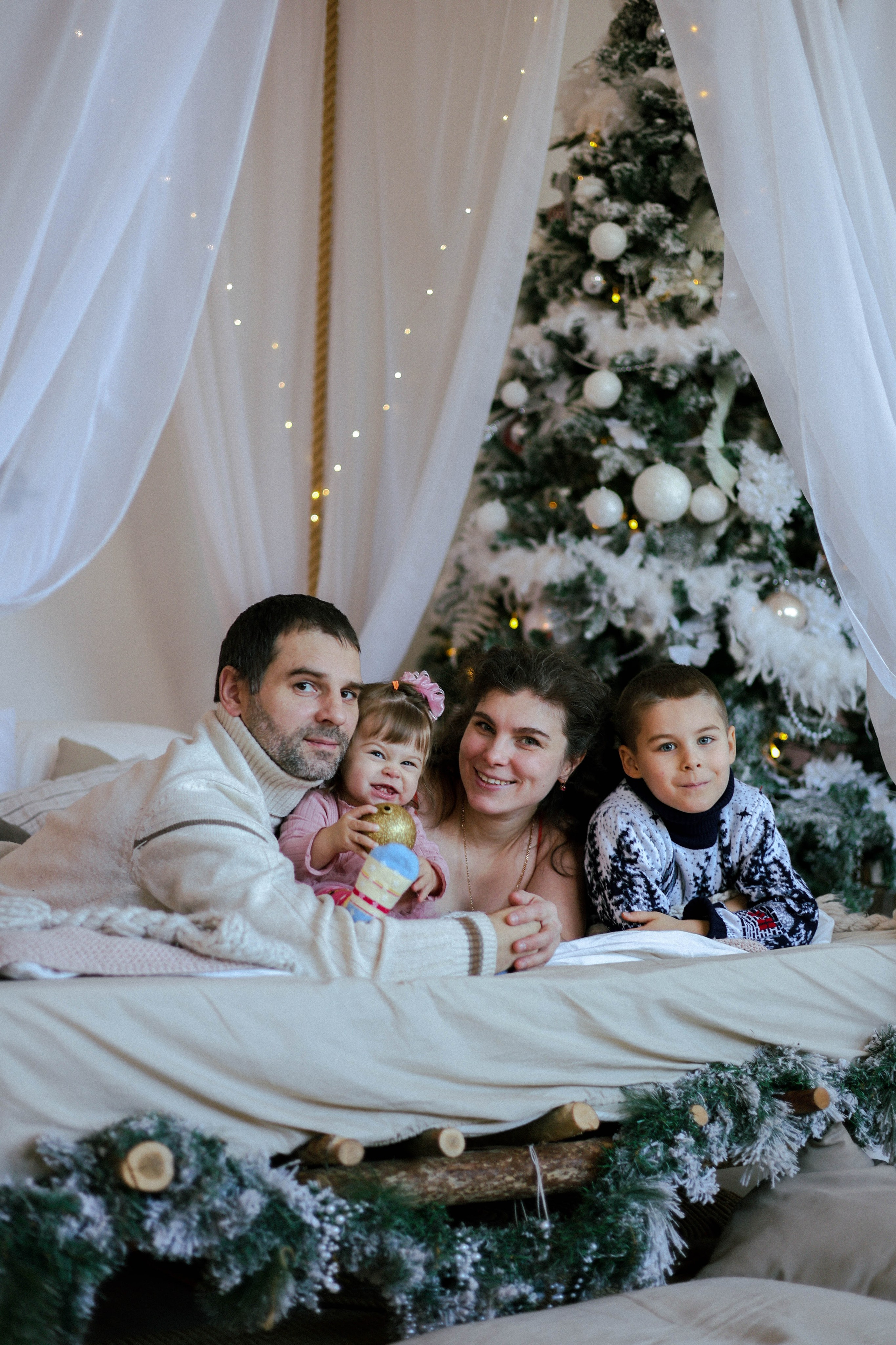 Новогодняя история «Нелля и ее семья». Фотограф в Москве Анастасия Калинина
