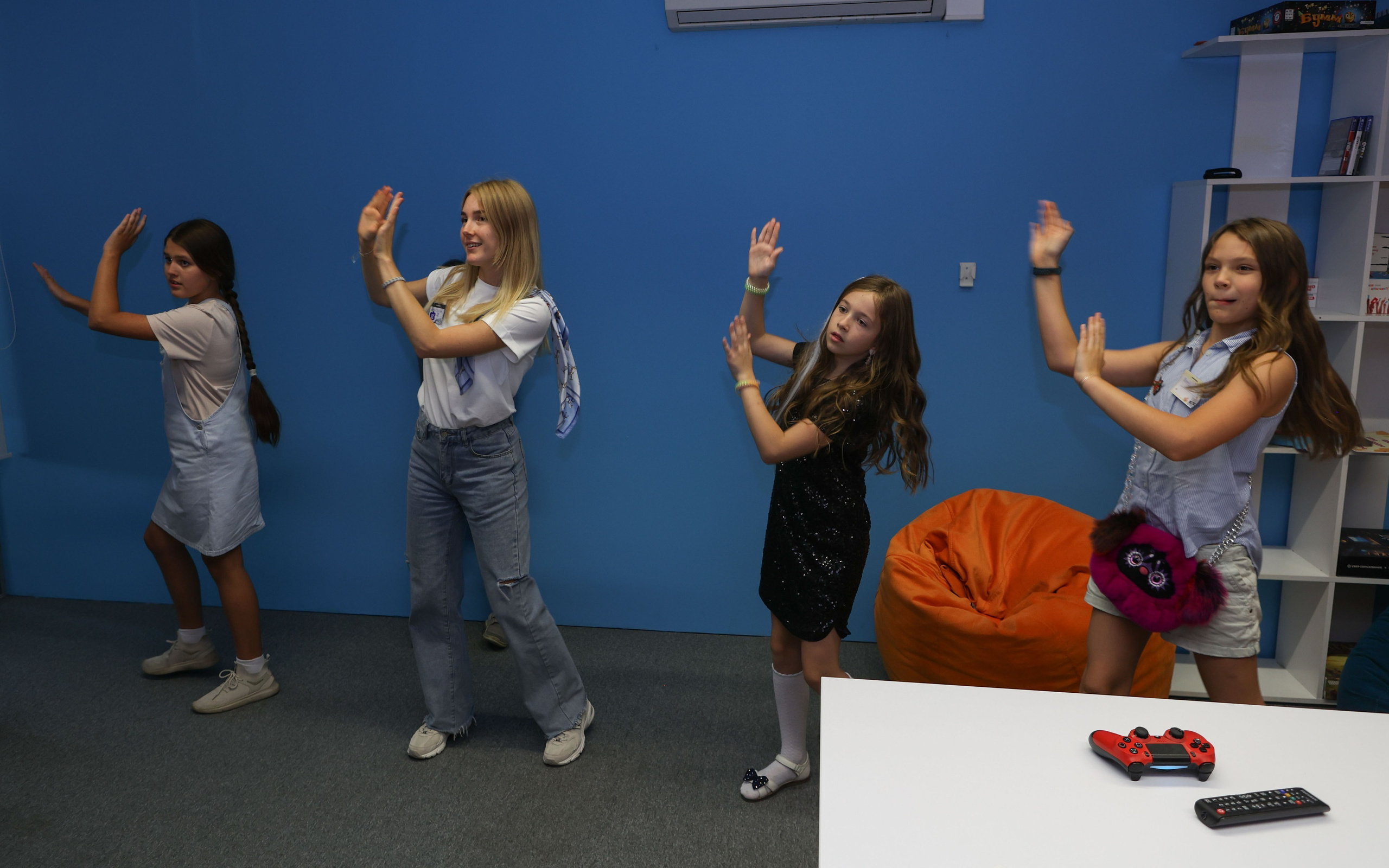 Фоксфорд 3-4 классы. Выпускные альбомы и школьный фотограф в Подольске, Троицке, Щербинке, Москве и Московской области