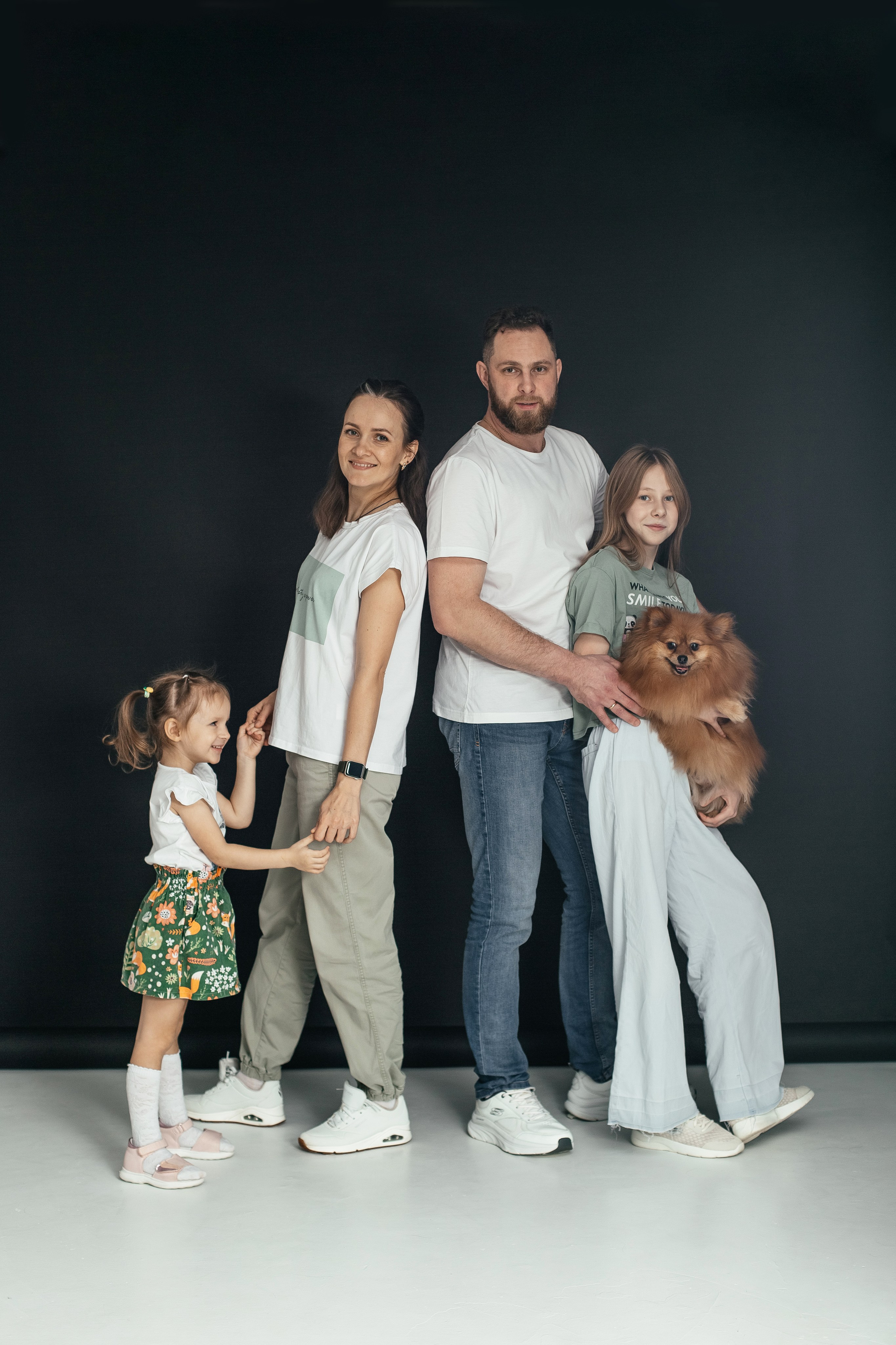 Настя с семьей. Фотограф Краснодар Марго Хелбен