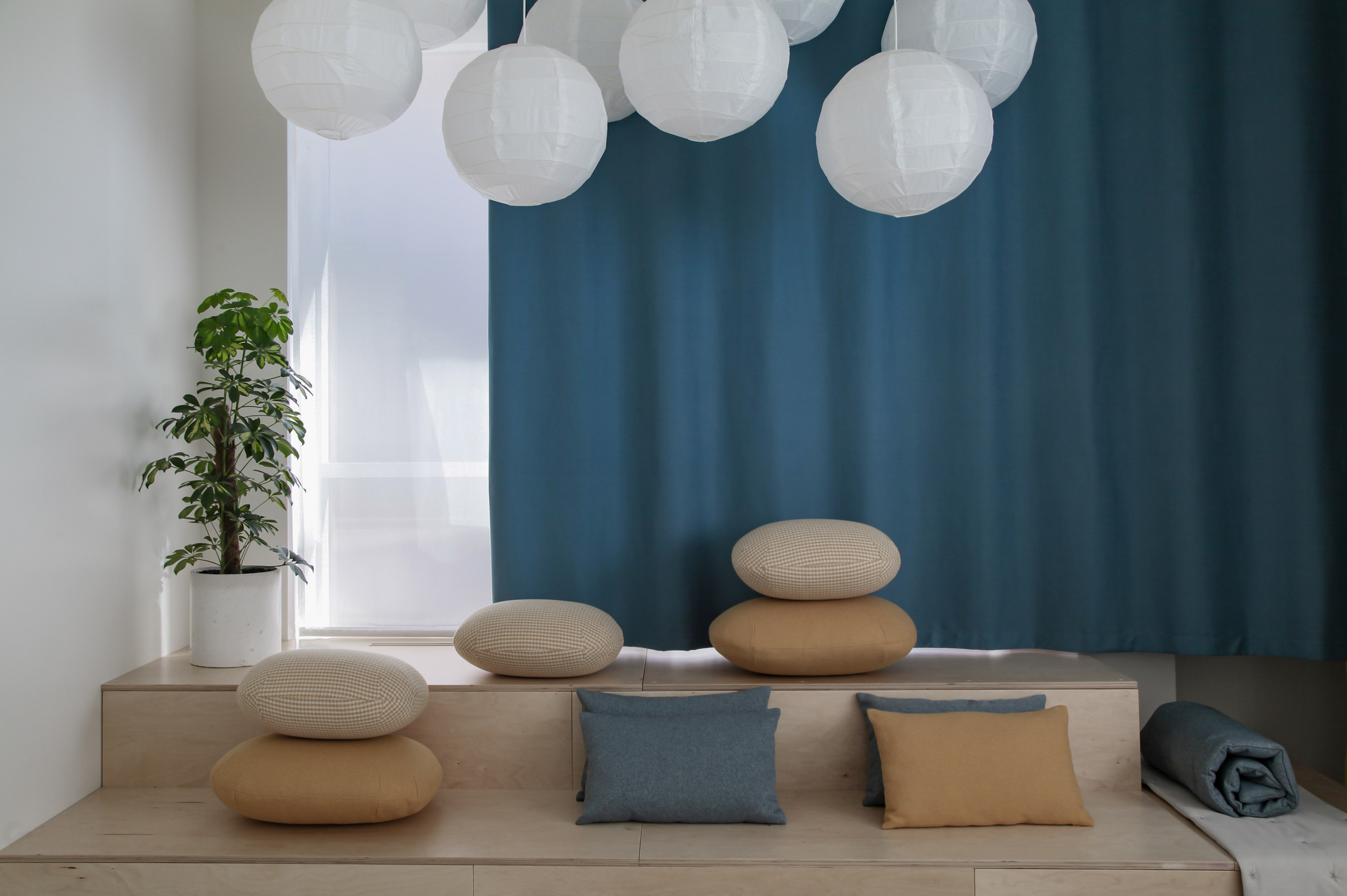 Школа иностранных языков International House. Дизайнер интерьеров