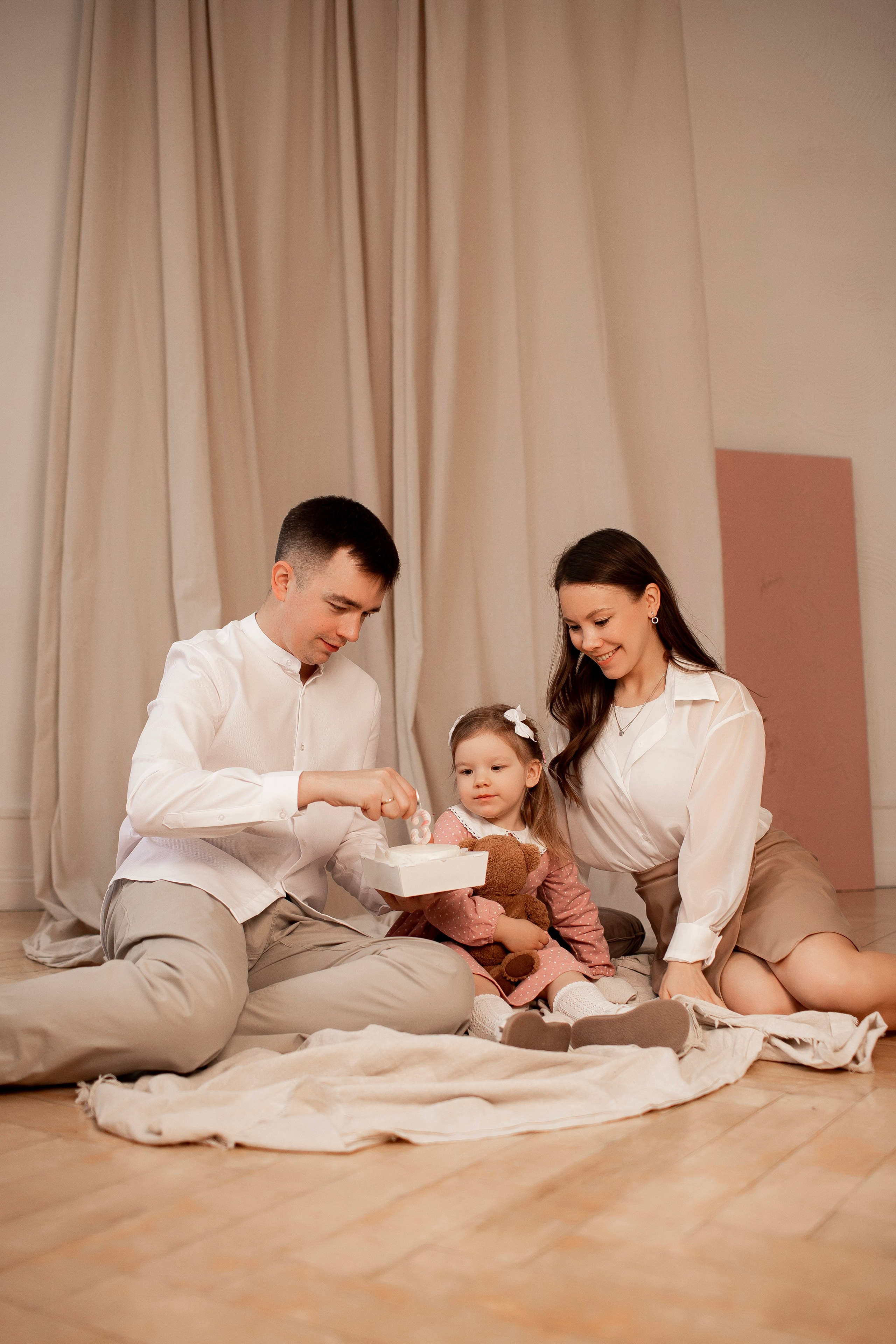 Вике 3. Семейная съемка — это красивый способ признаться своей семье в любви