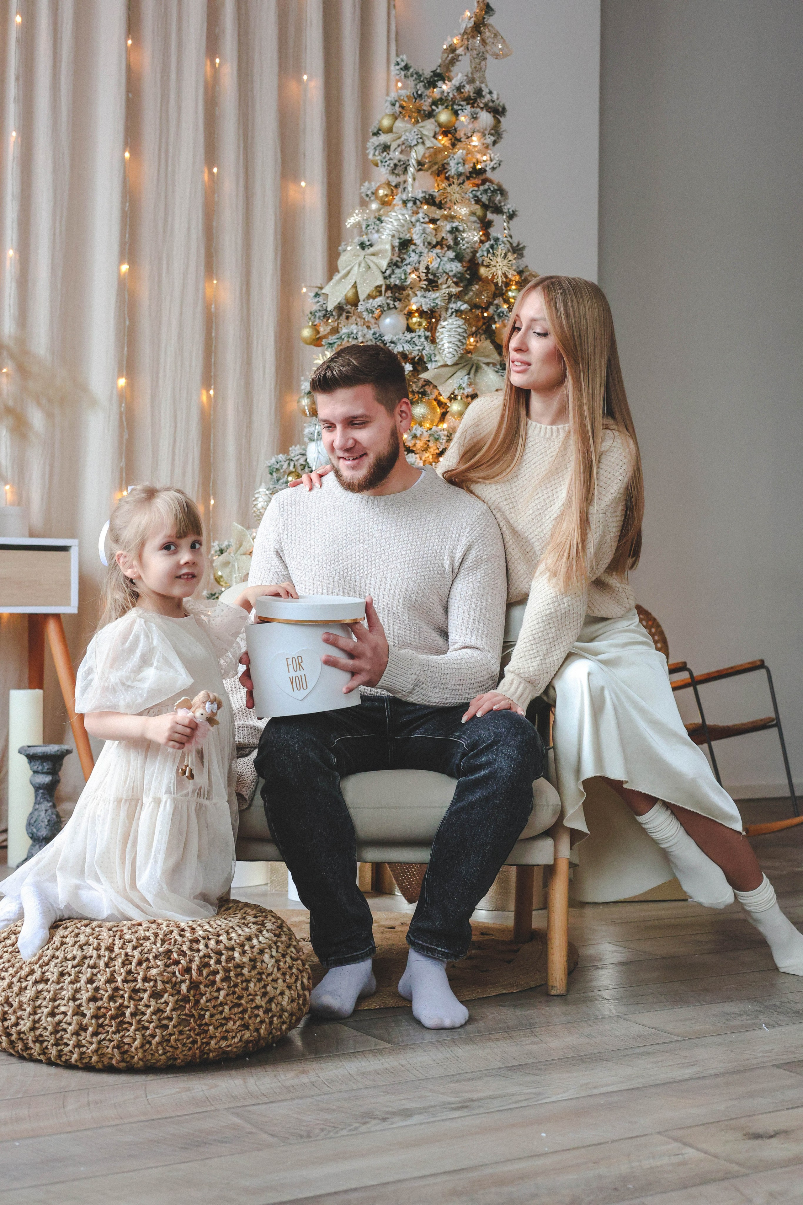 Новогодняя история «Кира и ее семья». Фотограф в Москве Анастасия Калинина