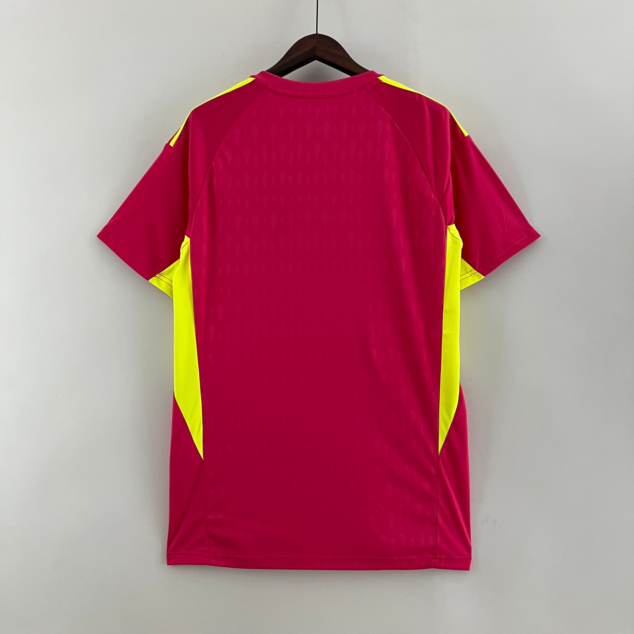 Купить вратарскую футболку Real Madrid 2023-2024. Футбольный магазин — ssw_magazin