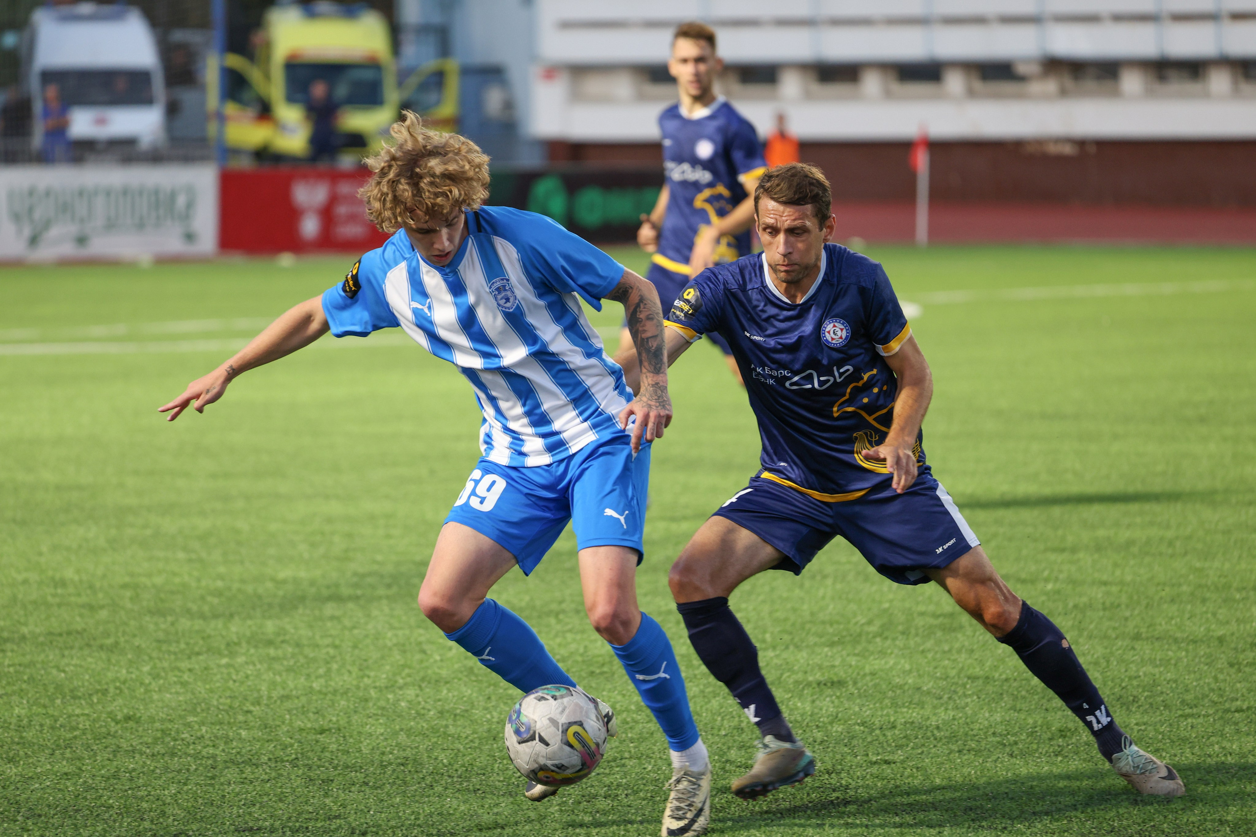 Фото футбольных матчей Первая лига ФНЛ. Фотограф Дмитрий Алексеев