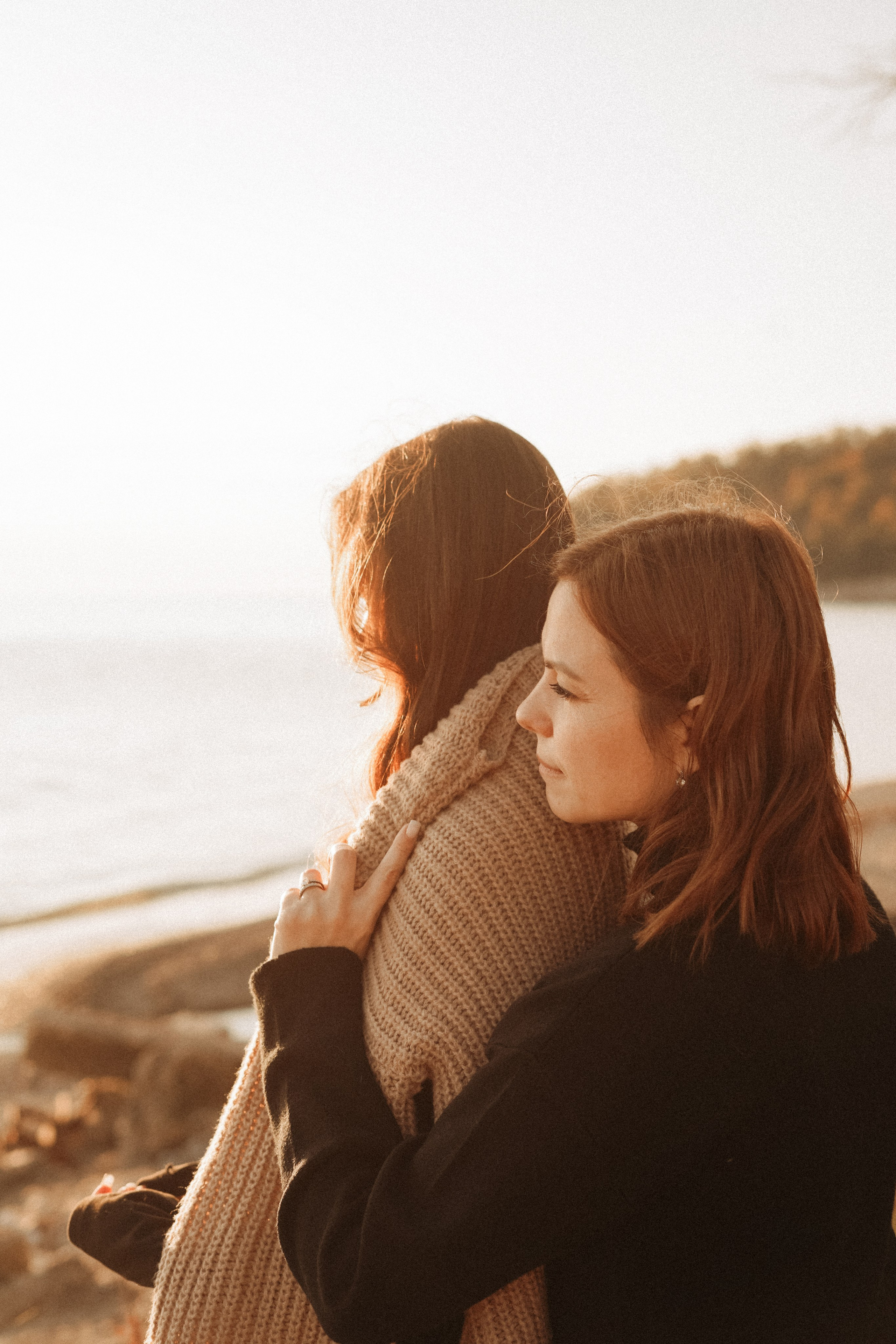 Настя с дочерью Дашей в Мюссере, Абхазия. Фотограф в Сочи и Абхазии | Фототуры | September Air
