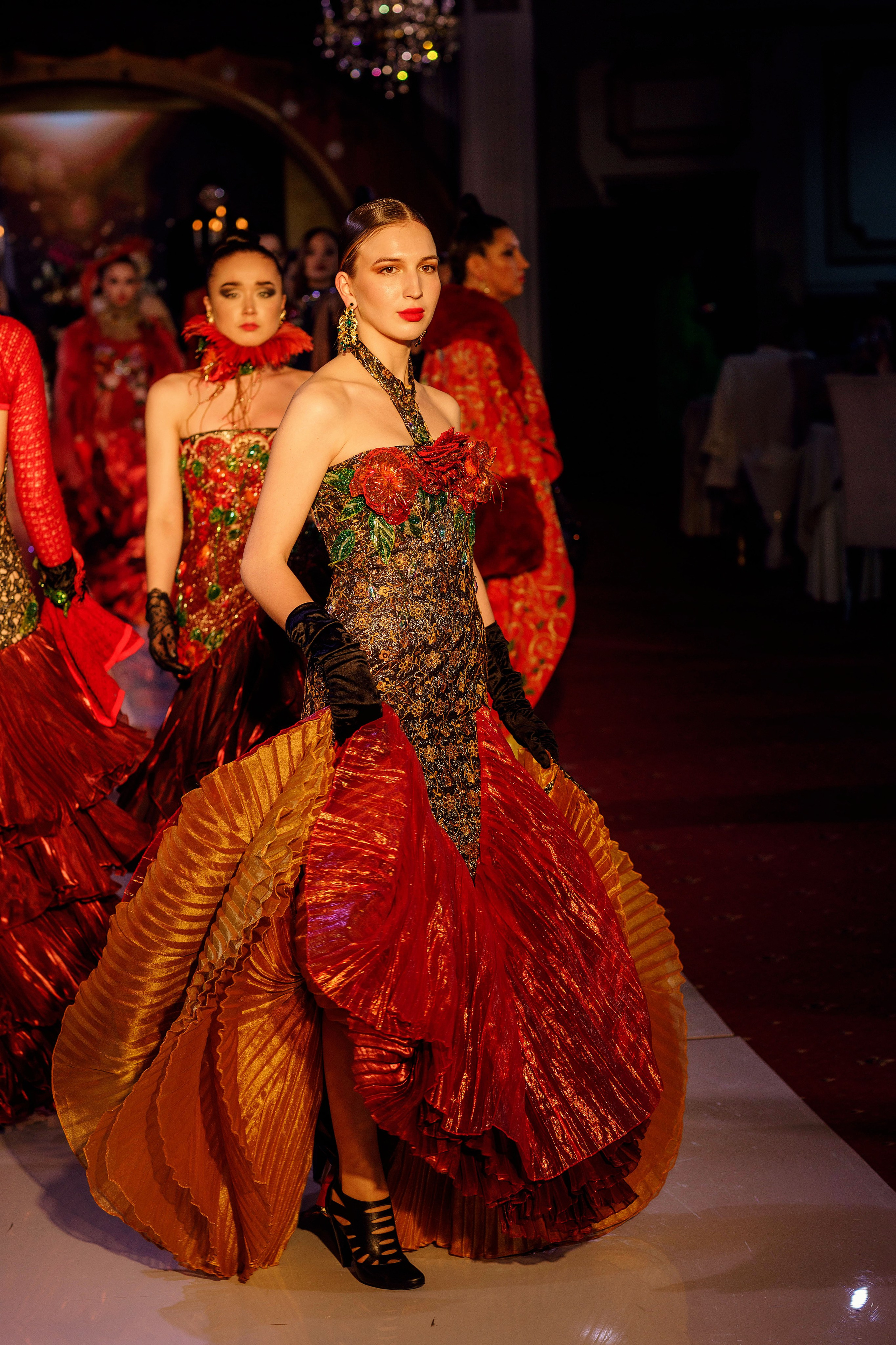 Показ коллекции Игоря Дадиани — 2023.04.01. Портретный и репортажный фотограф в Чебоксарах Андриян Чаркин