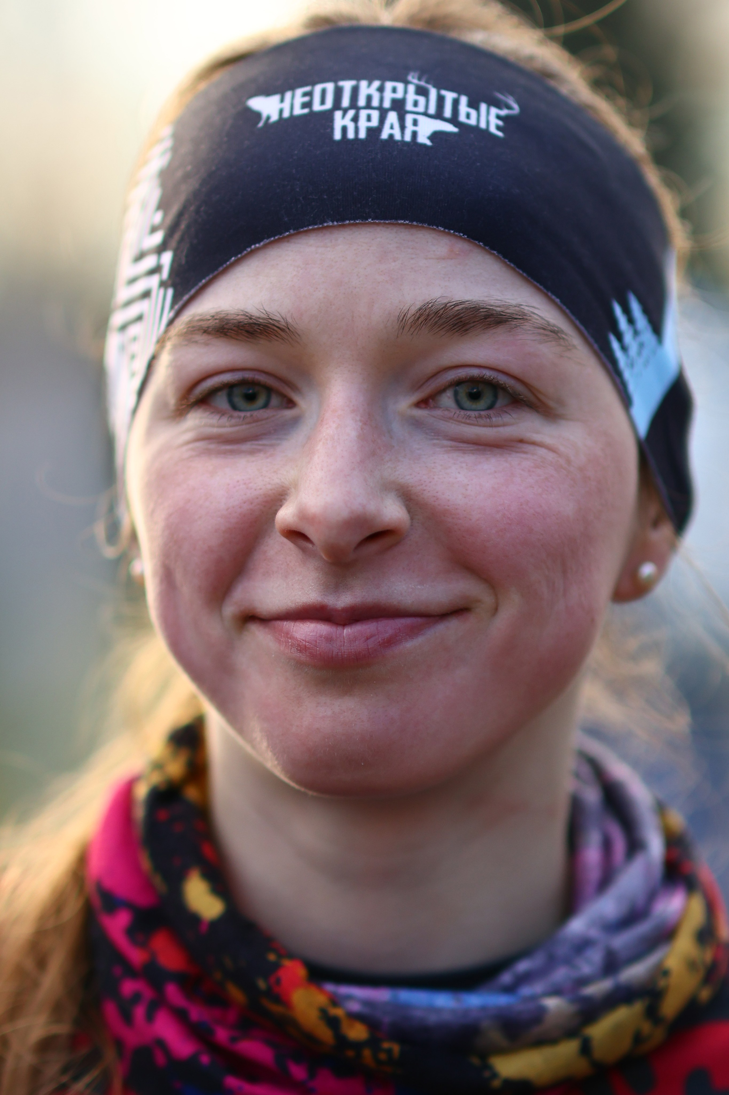 Два лепестка Химкинского марафона у дома, 23.11.25. Фотограф Сергей Ловкий