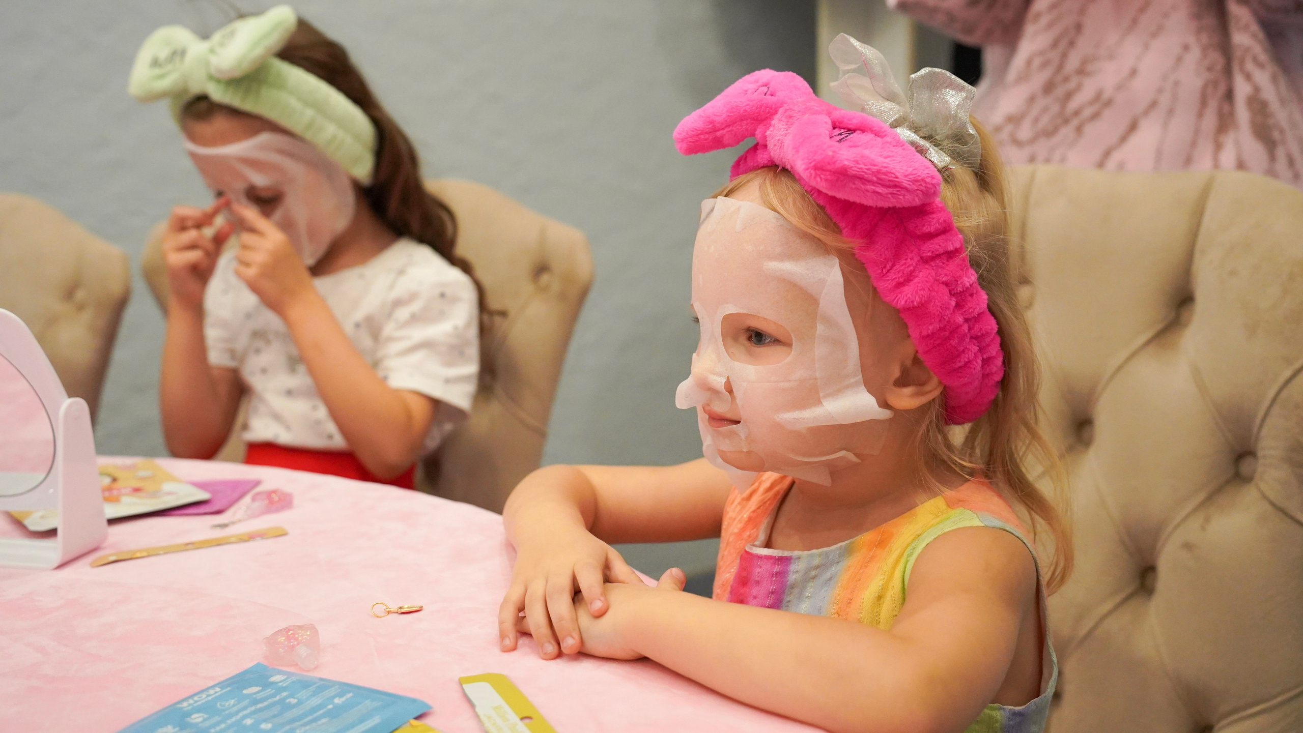 Спа-девичник на День Рождения (1). Афропрически, косы, прически с канекалоном в г. Клин