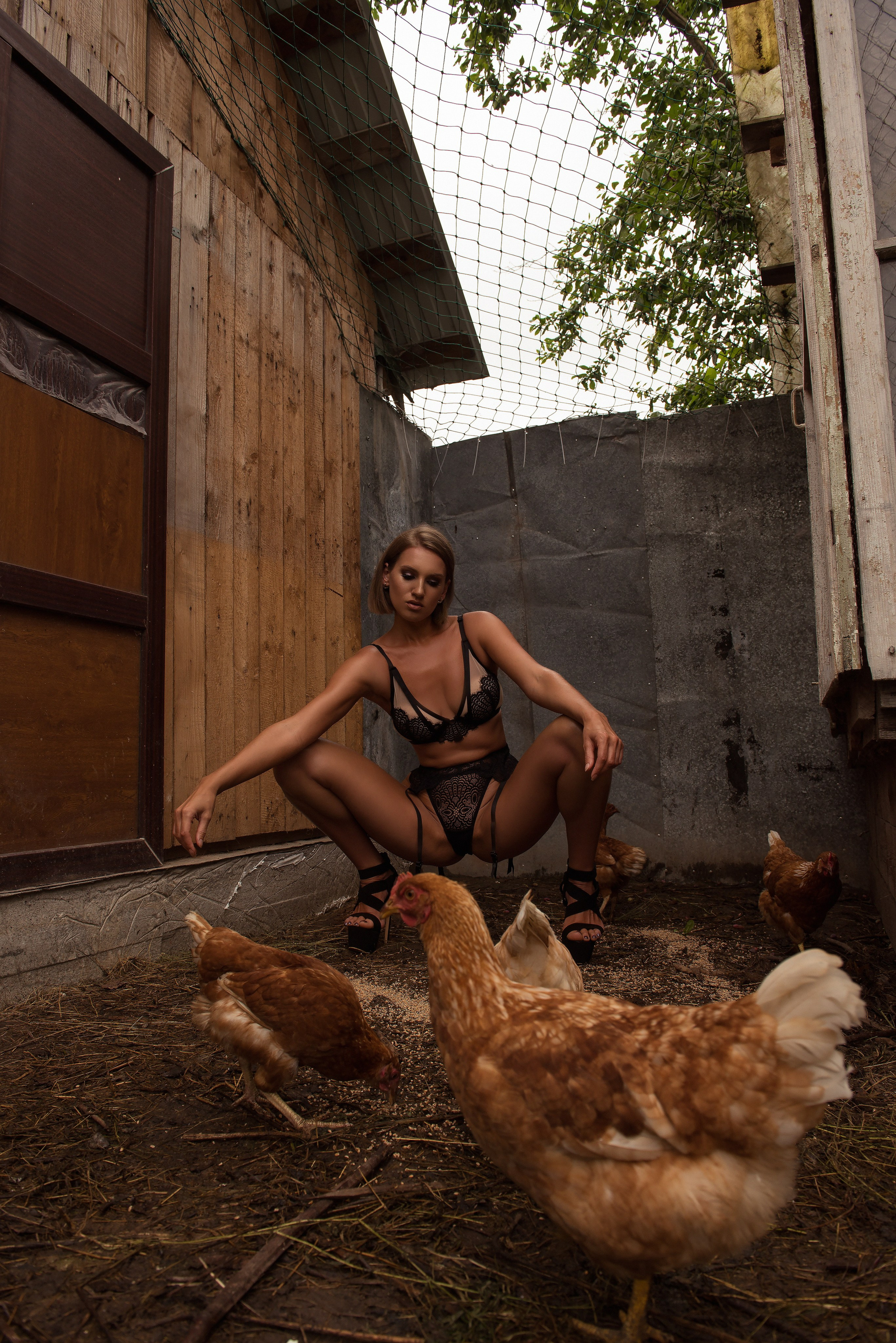 Женская уличная фотосъемка. Главная