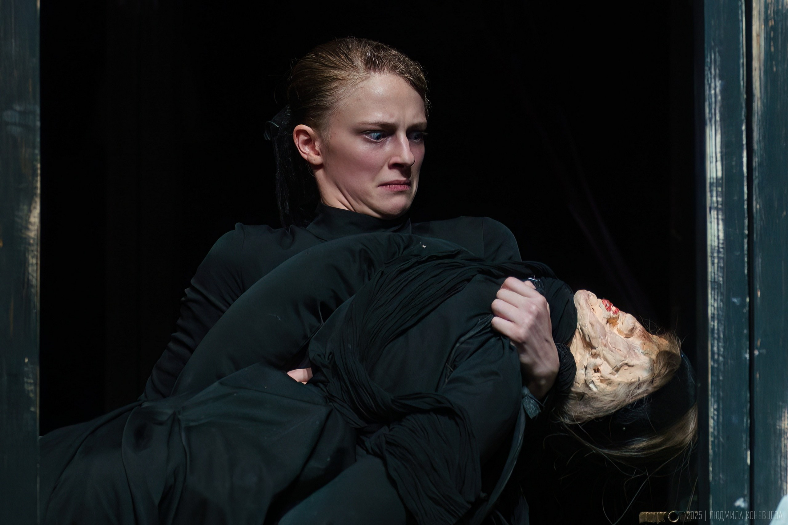 Дом Бернарды Альбы. Театральная фотография